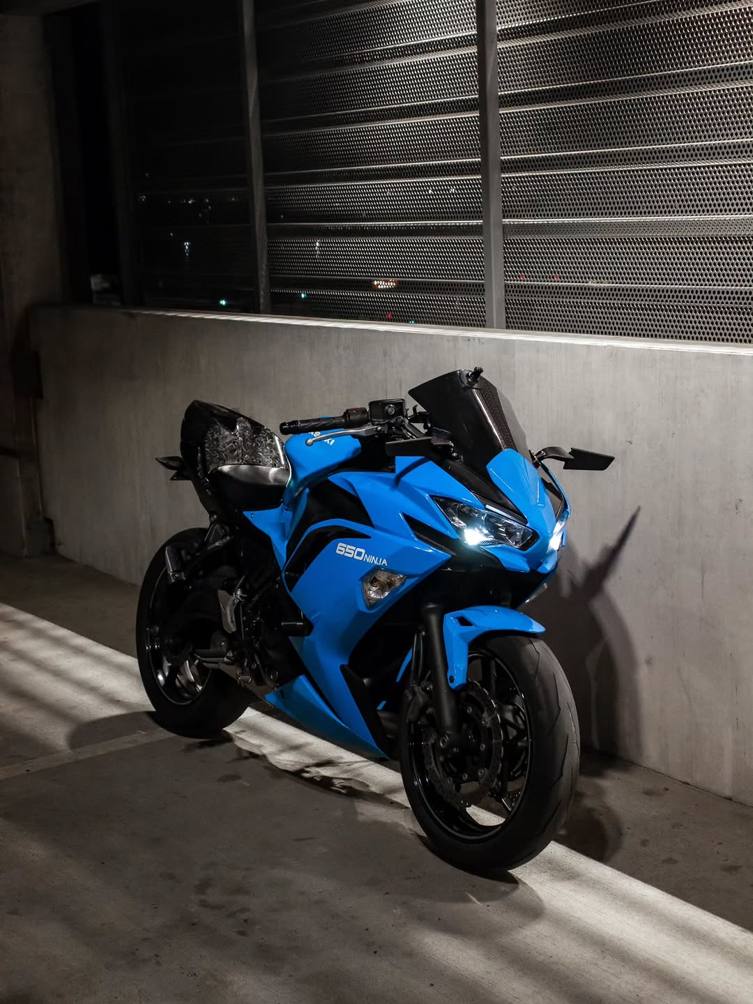 Amotopart 2020-2026 Kawasaki ER6F Ninja650 Blue Fairing Kit