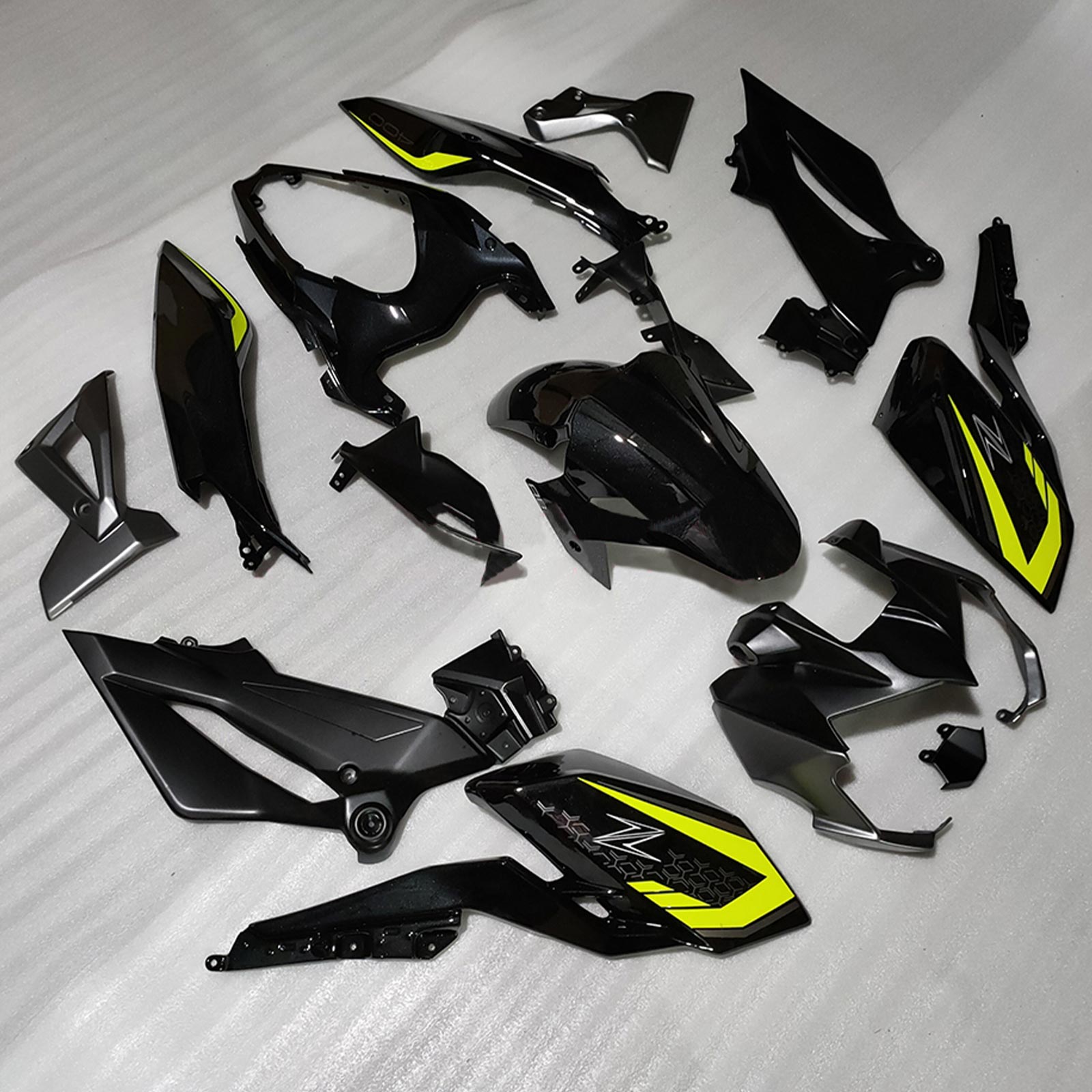 Amotopart 2018-2024 Z400 Kawasaki Kit de carenado negro amarillo Style1