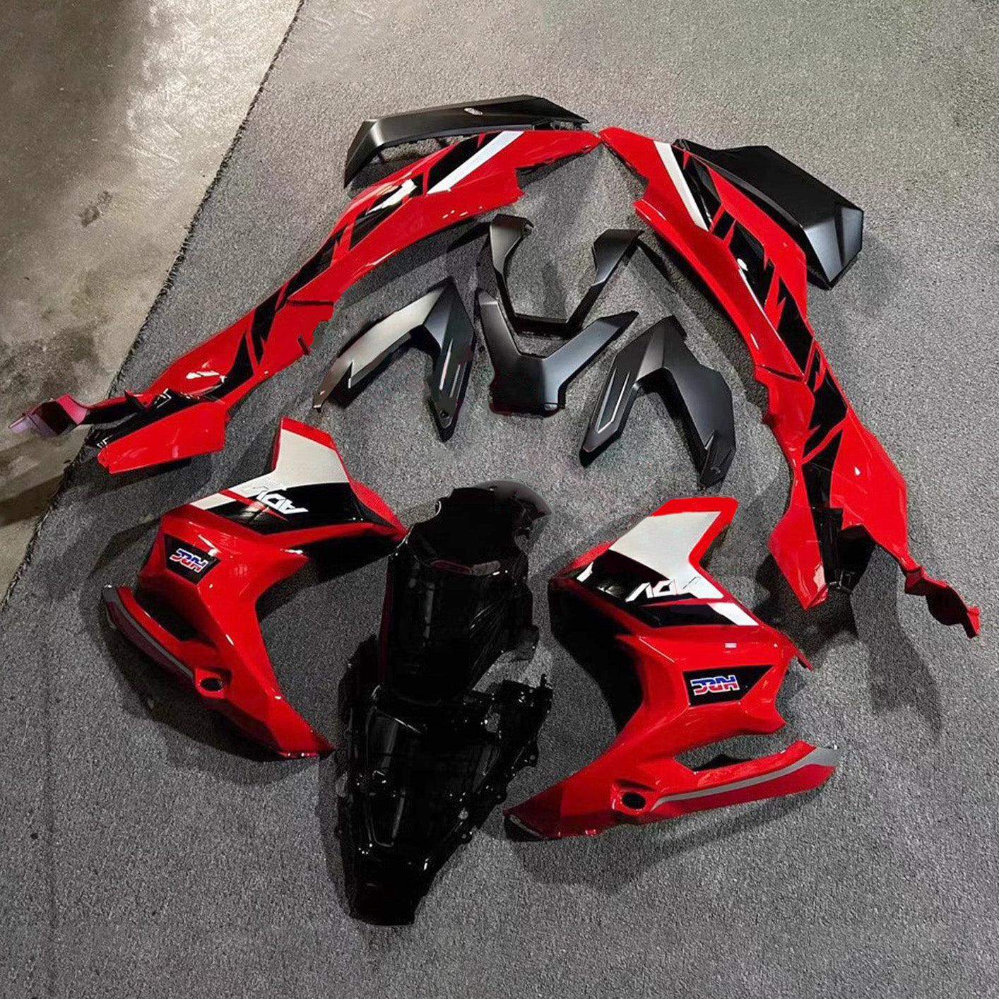 Amotopart 2022-2024 Honda ADV160 ADV 160 Red&Black Fairing Kit