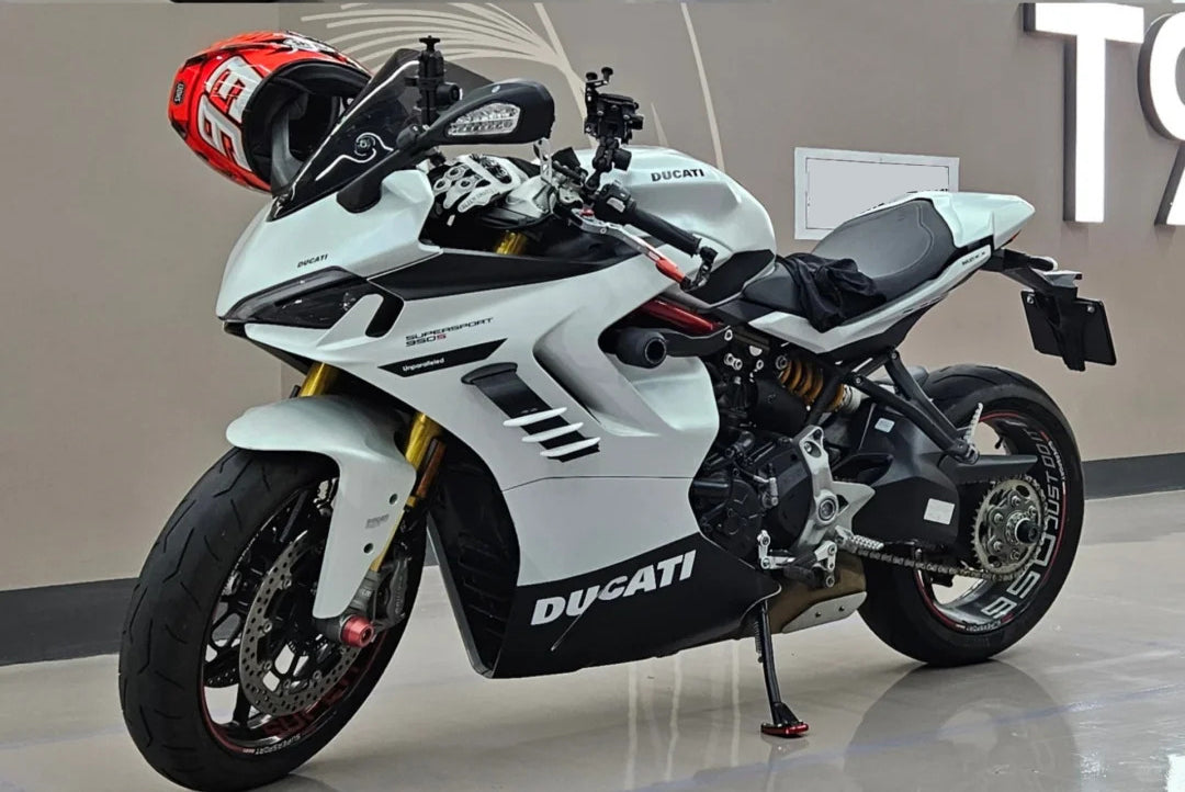 Amotopart 2021-2024 Ducati Supersport 950 / 950S Schwarz-Weiß-Verkleidungssatz
