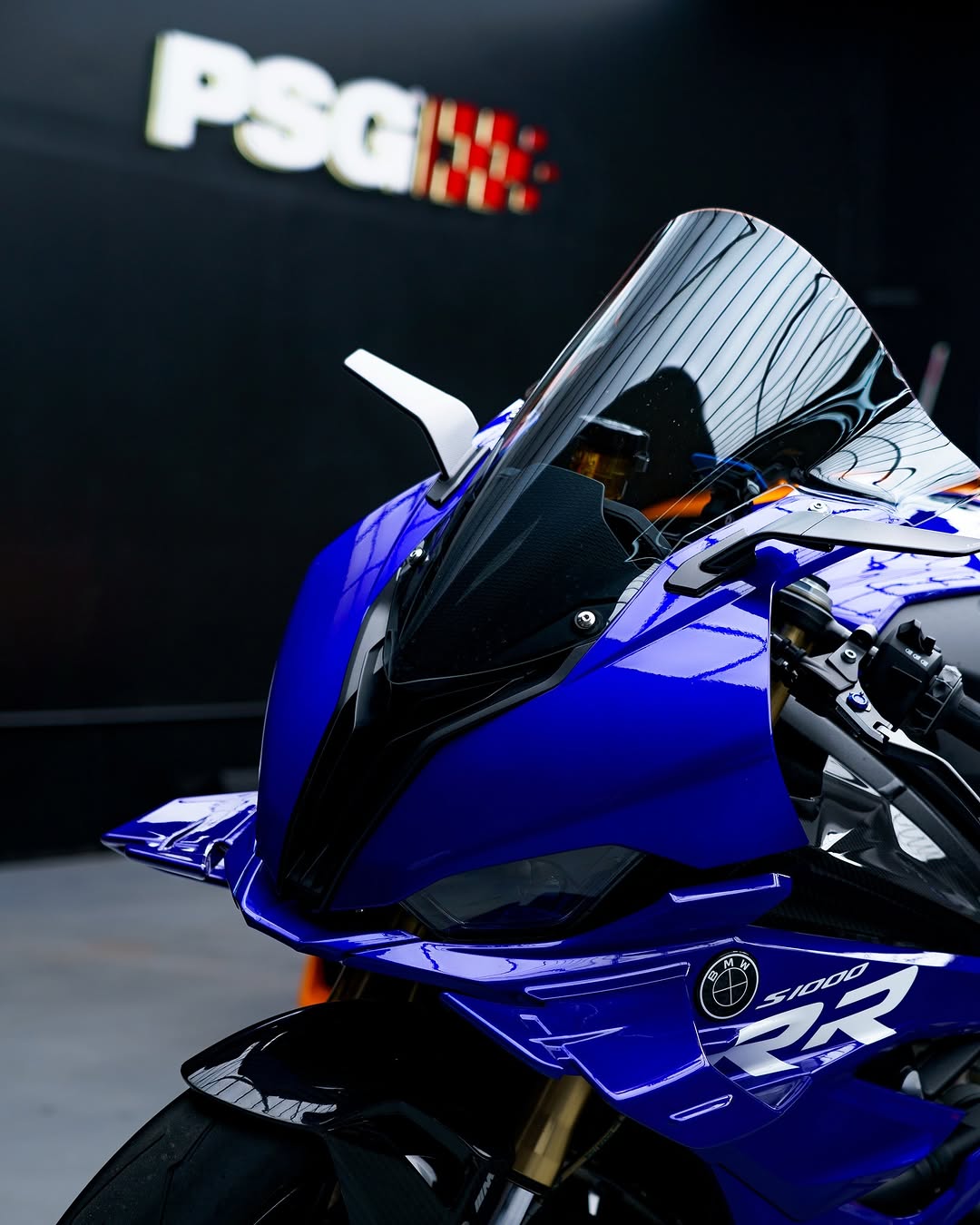 Amotopart 2023-2024 S1000RR BMW Red & Blue Style1 Fairing Kit