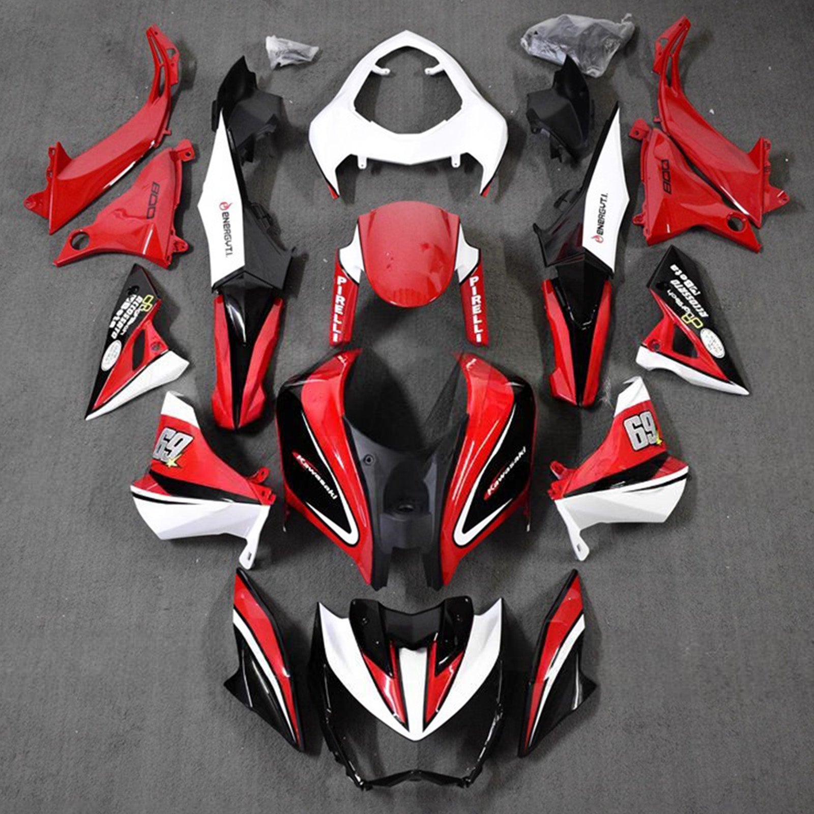 Amotopart 2013-2018 Kawasaki Z800 Red Black White Fairing Kit