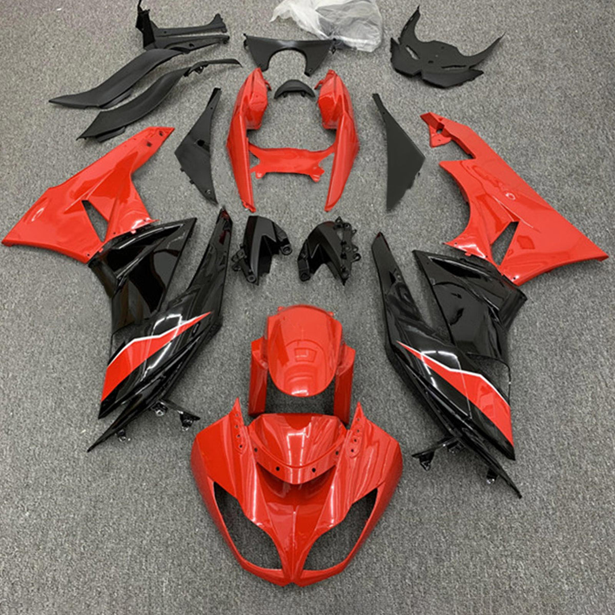 Amotopart Kawasaki 2009-2012 ZX6R 636 Rosso e Nero Style2 Kit carena