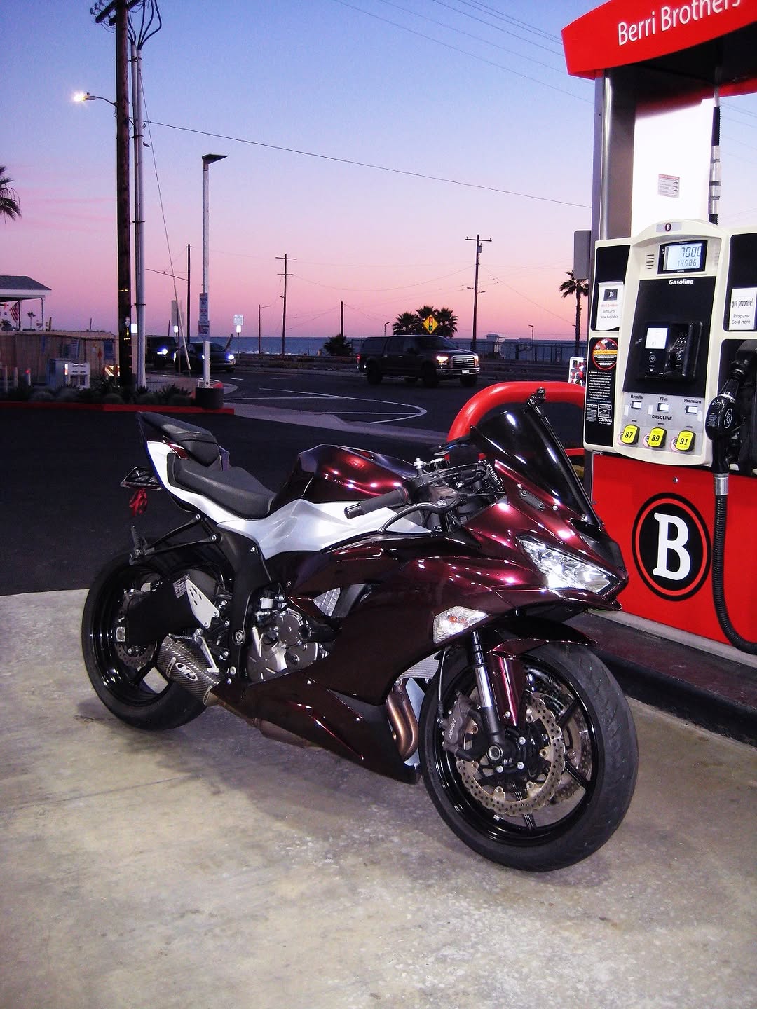 Kit carena Amotopart Kawasaki 2019-2023 ZX6R nero lucido