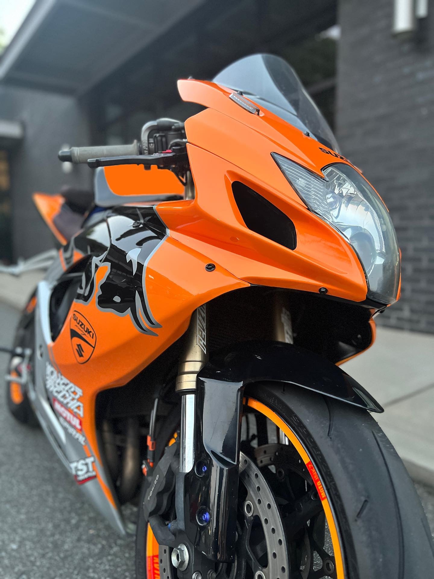 Orange gsxr deals