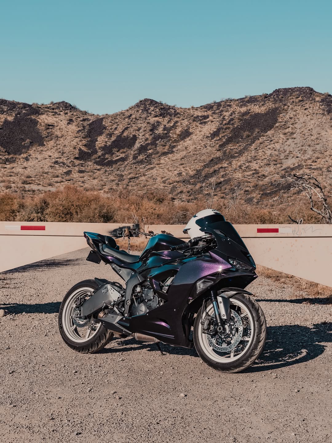 Amotopart 2024–2026 Kawasaki ZX-6R Gradient Lila Grün Verkleidungsset