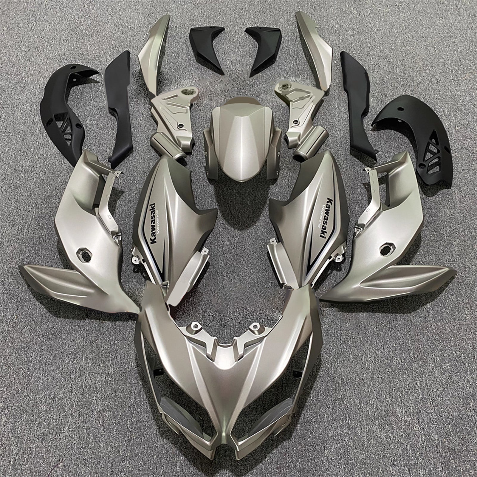Amotopart 2015-2021 Kawasaki Versys 650 Silver Black Fairing Kit