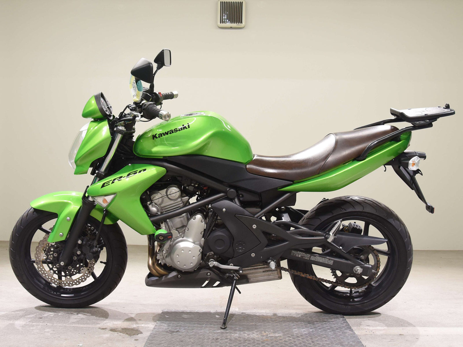 Amotopart 2009-2011 Kawasaki ER6N Kit de carenado verde