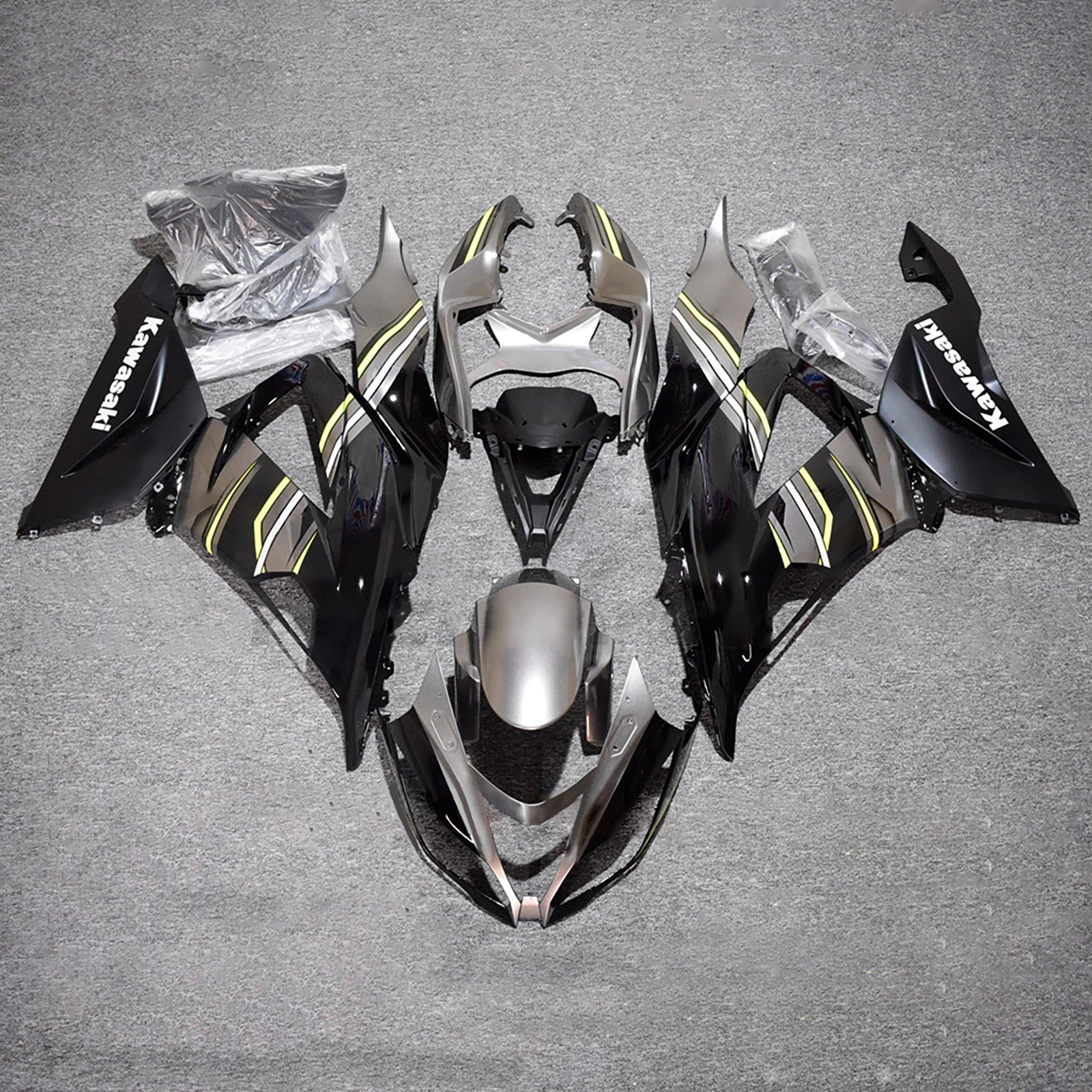 Amotopart 2013-2018 Kawasaki ZX6R 636 Black White Fairing Kit