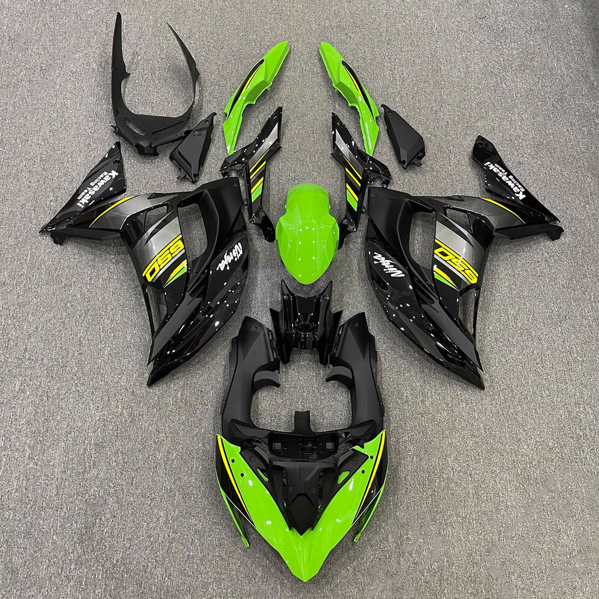 Amotopart 2017-2019 Kawasaki ER6F/Ninja650R Black&amp;Green Style1 Verkleidungsset