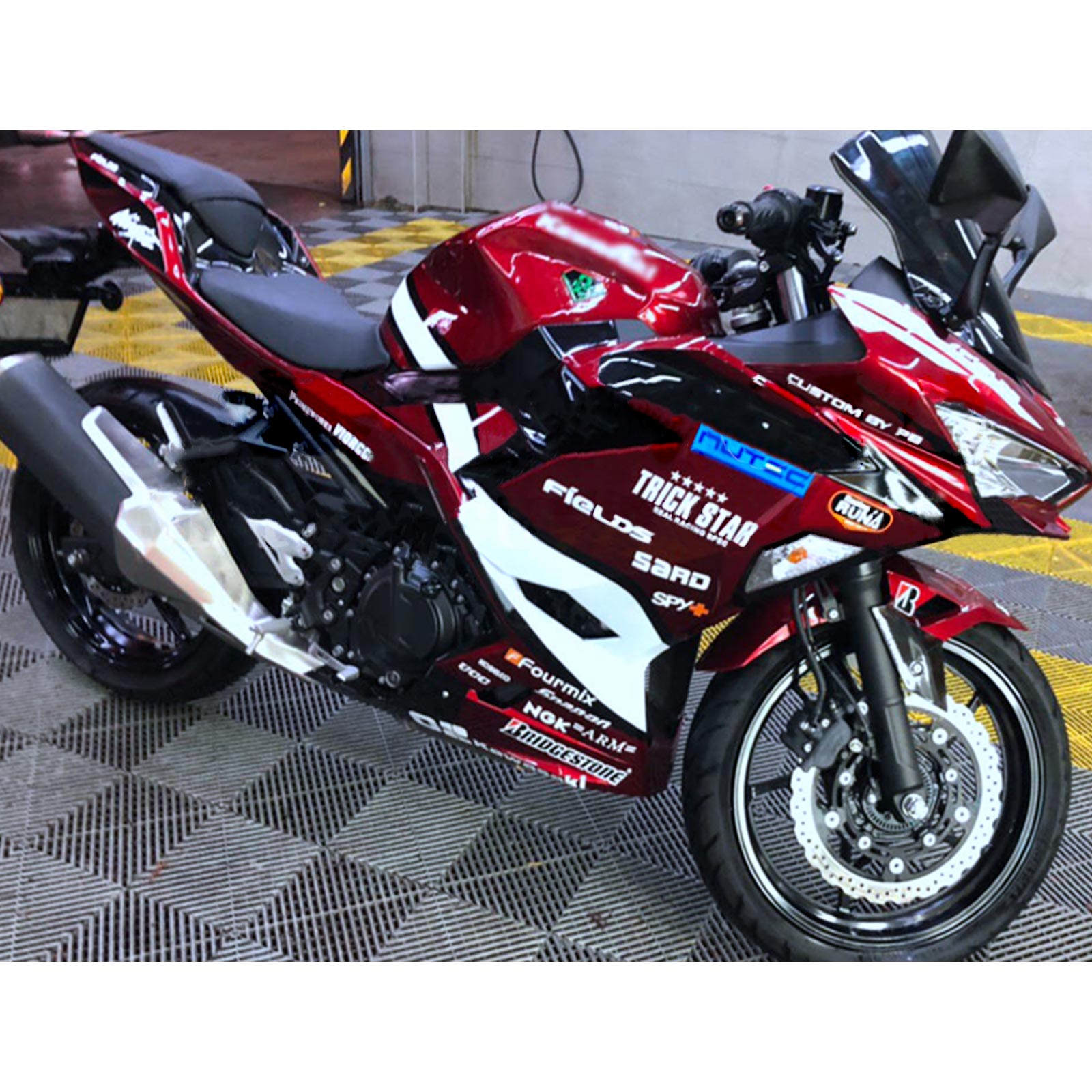 Amotopart 2018-2024 Kawasaki EX400 Ninja400 Kit de carénage rouge foncé