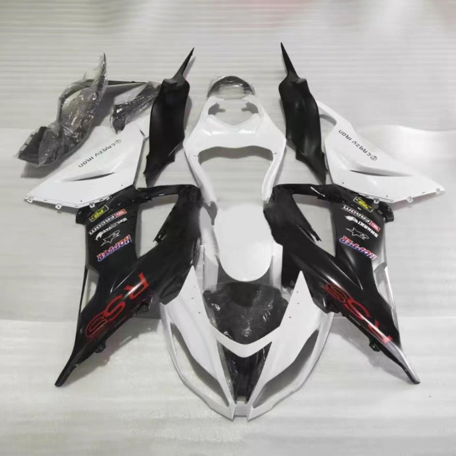 Amotopart Kawasaki ZX6R 636 2013-2018 Kit de carenado Style3 blanco y negro