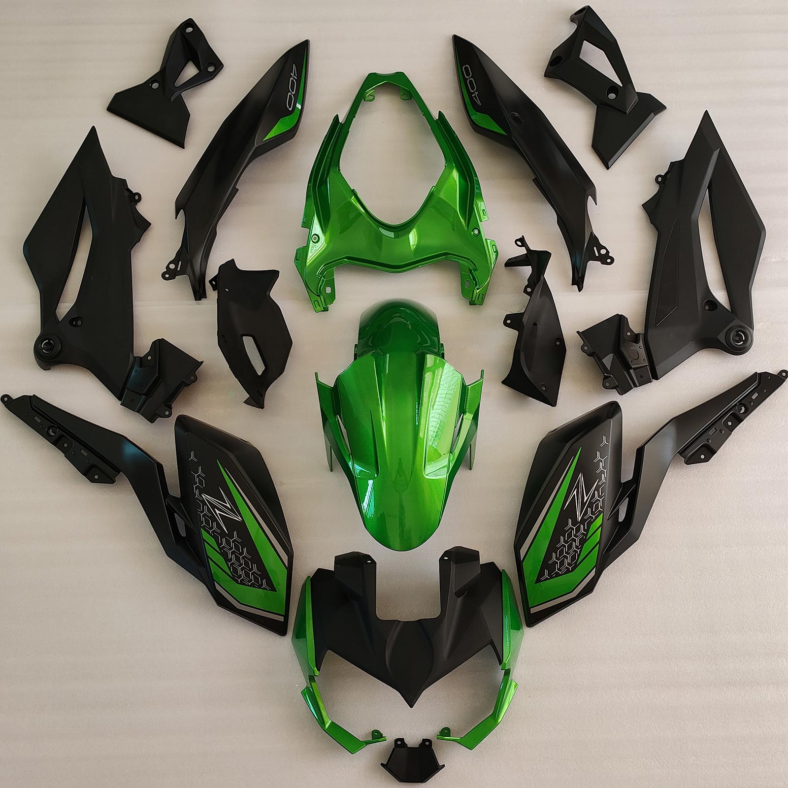 Amotopart 2018-2024 Z400 Kawasaki Green Black Style2 Fairing Kit