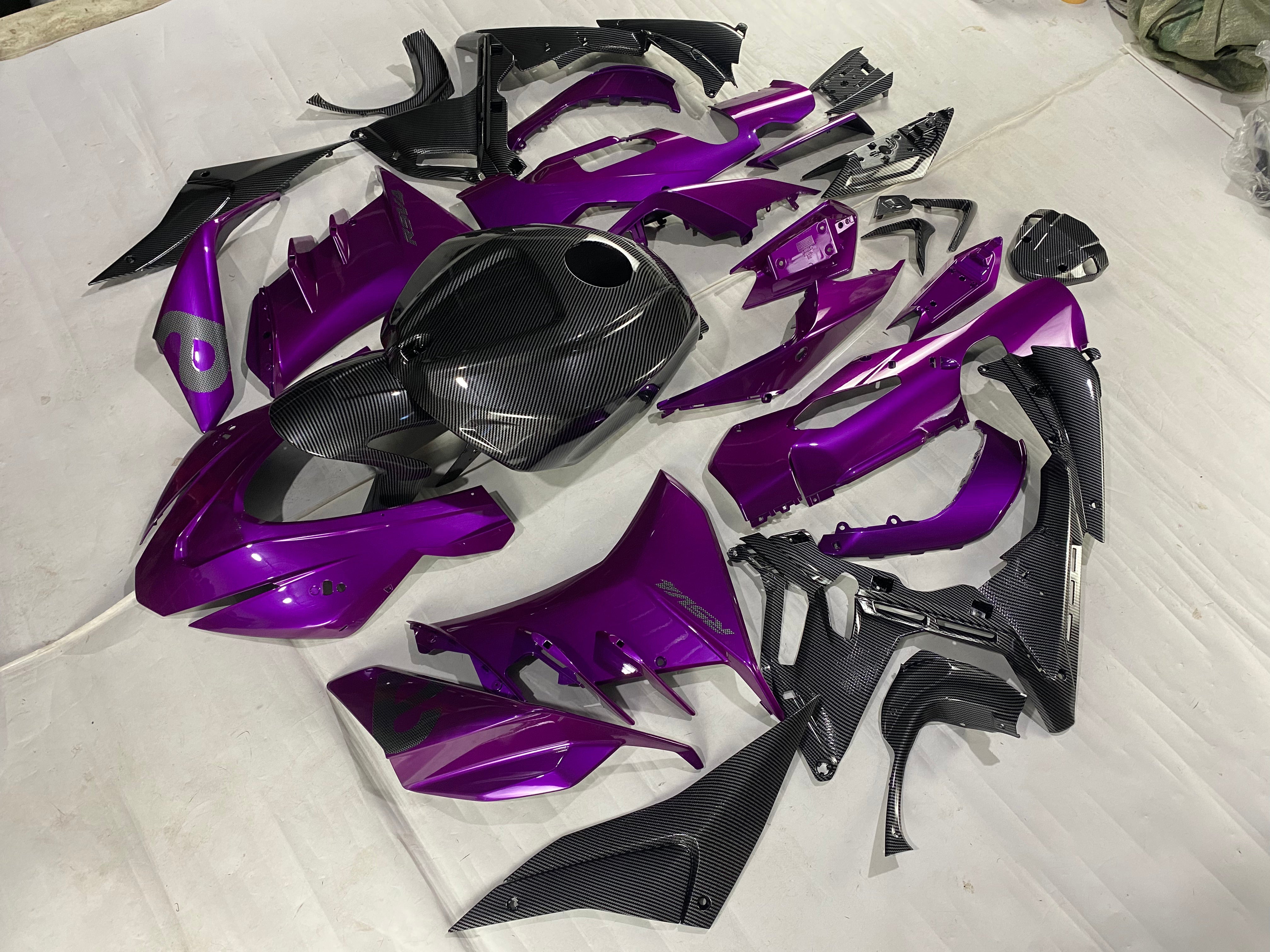 Amotopart 2022-2024 Aprilia RSV4 1100 Purple Carbon Fiber Pattern Fairing Kit