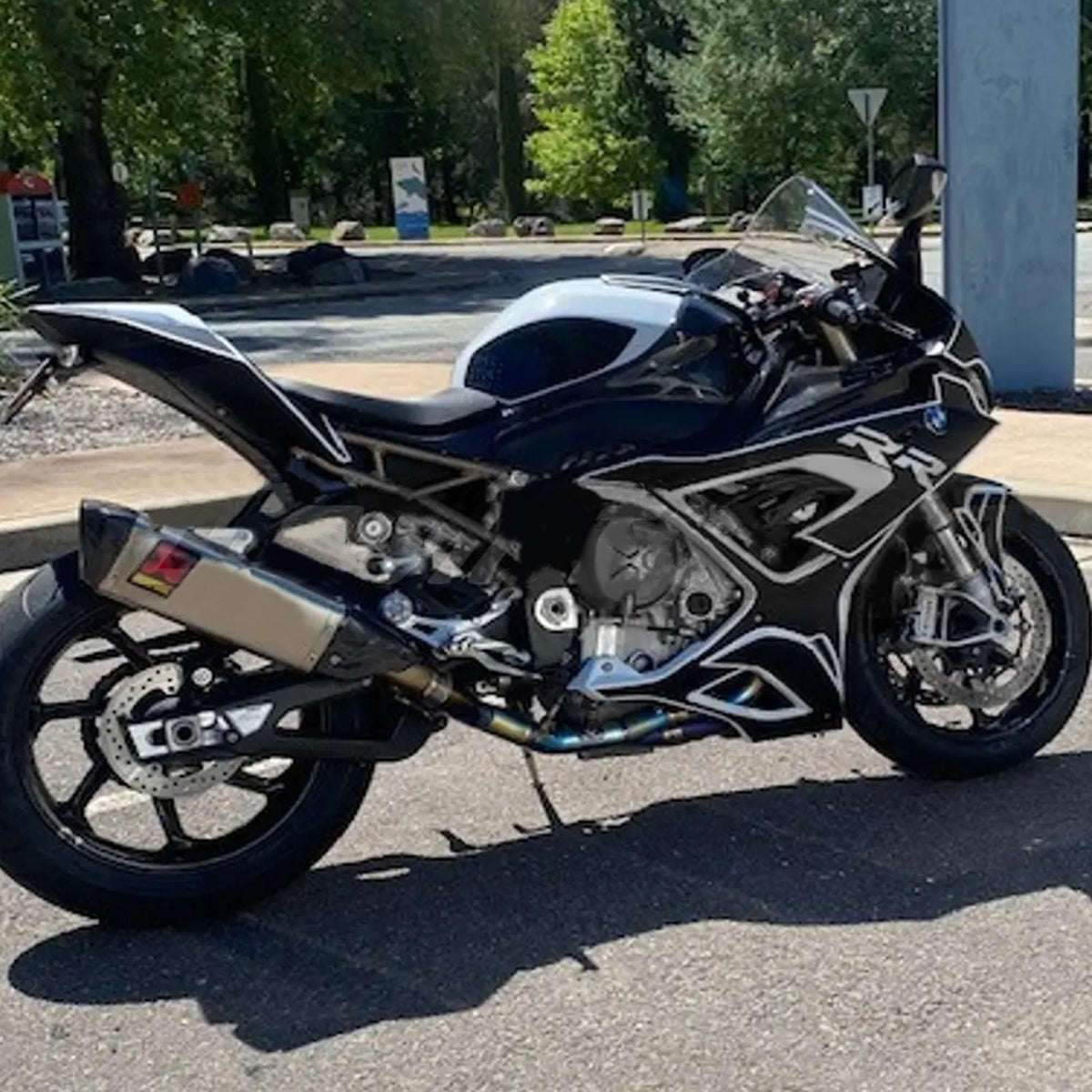 Amotopart BMW S1000RR 2019-2022 ブラック ストライプ フェアリング キット