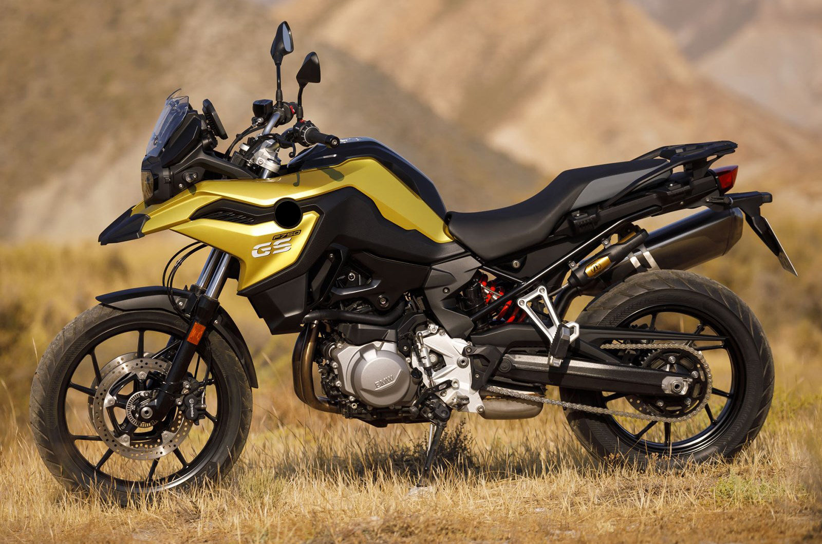 Amotopart BMW 2018–2020 F750GS/F850GS Schwarz-Goldenes Verkleidungsset