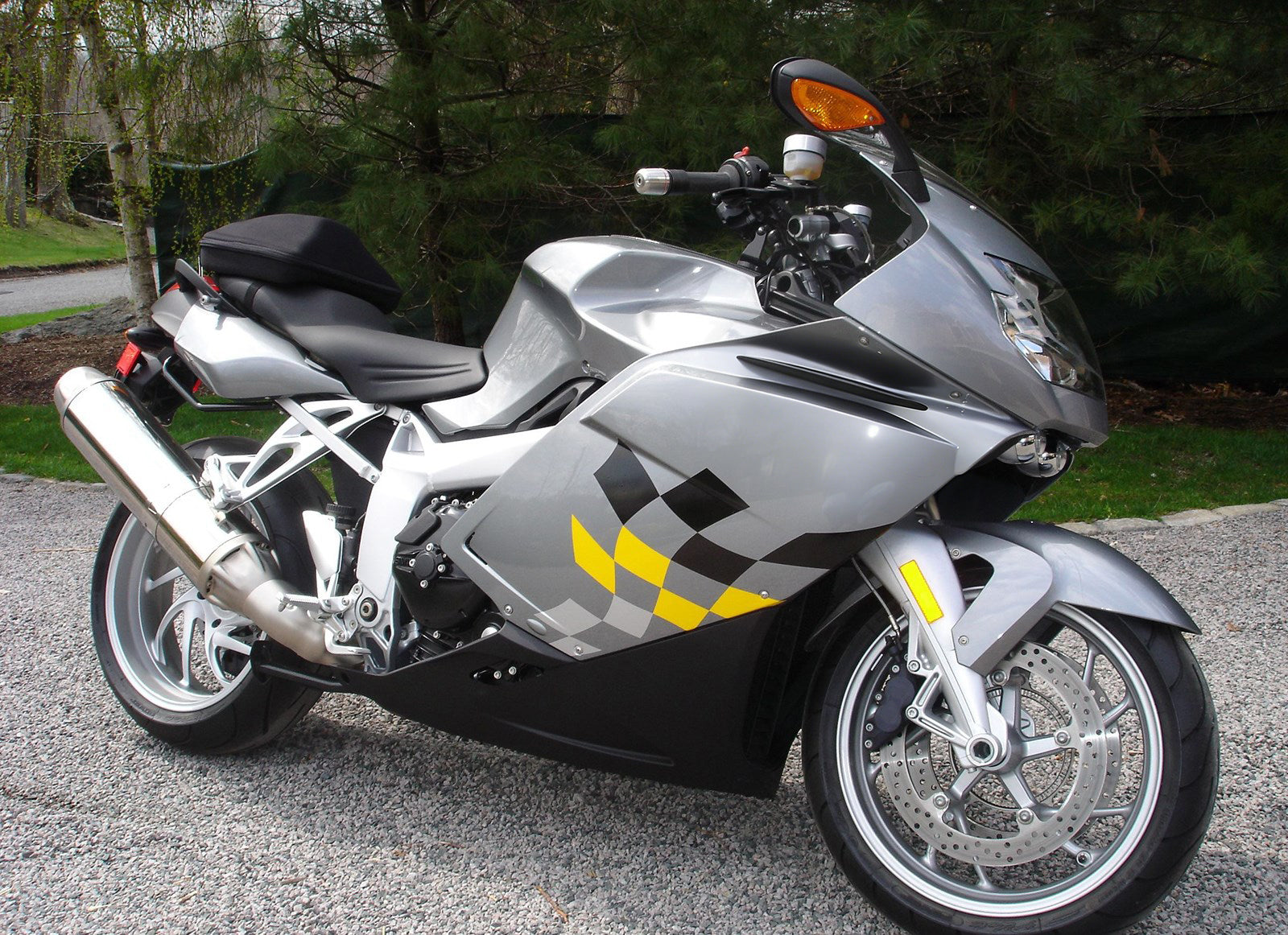 Amotopart BMW 2005-2010 K1200S Sliver with Grid Fairing Kit