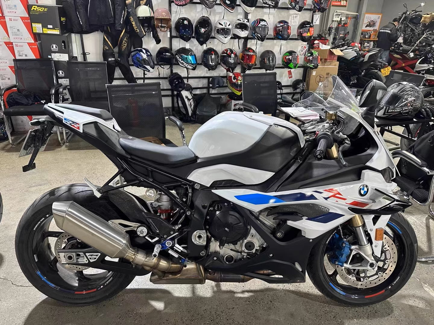 Amotopart 2023-2024 S1000RR BMW Red & Blue Style2 Fairing Zestaw