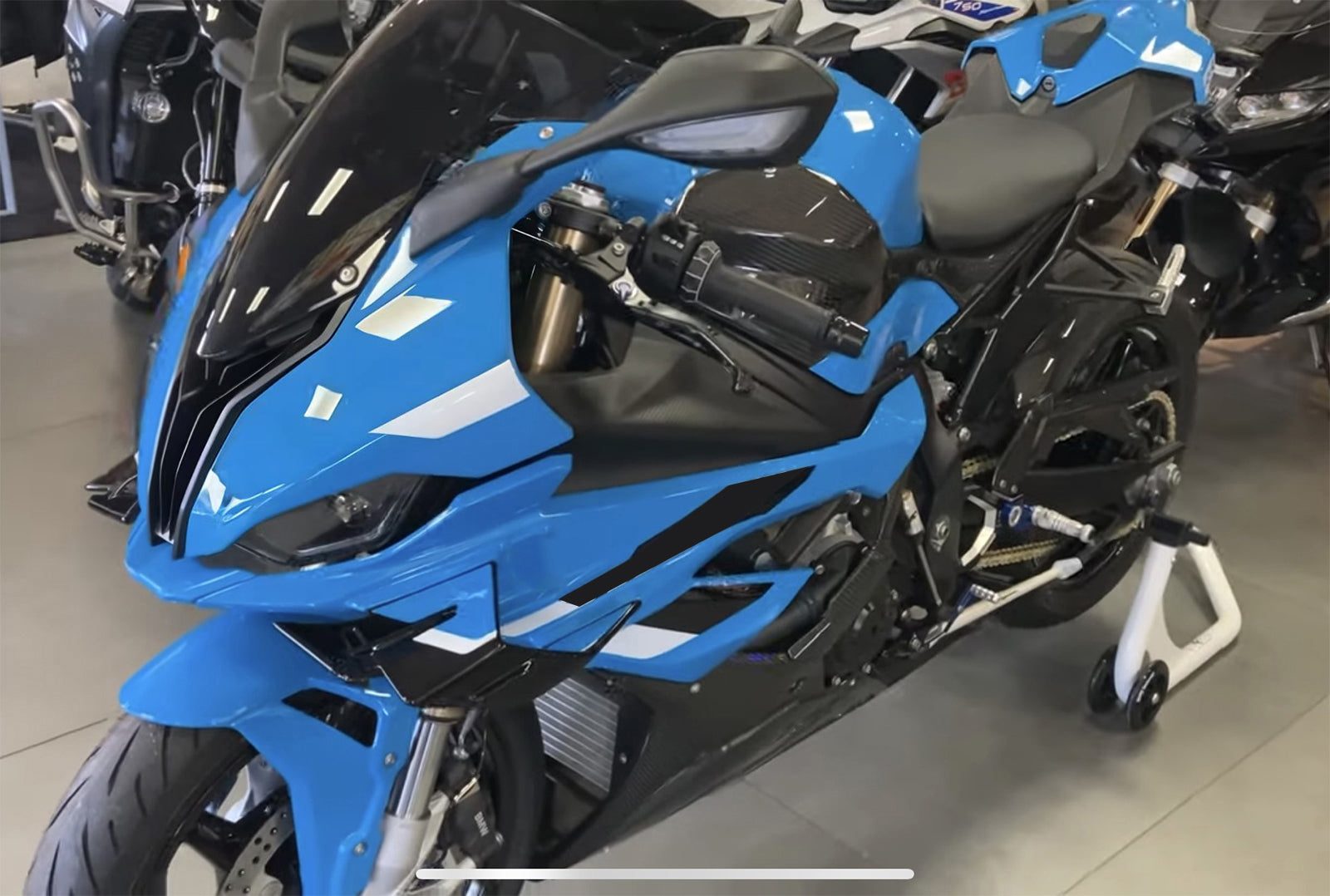 Amotopart 2023–2024 BMW S1000RR Blau Schwarz Verkleidungsset
