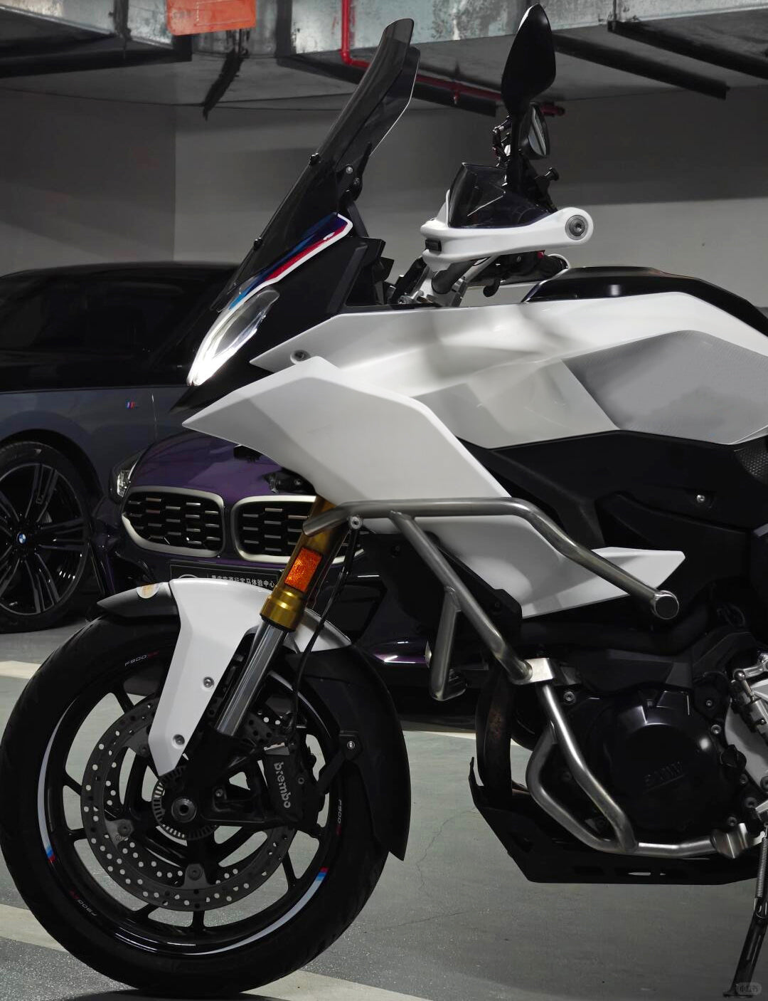 Amotopart 2021-2024 BMW F900XR Gold Grey Fairing Kit