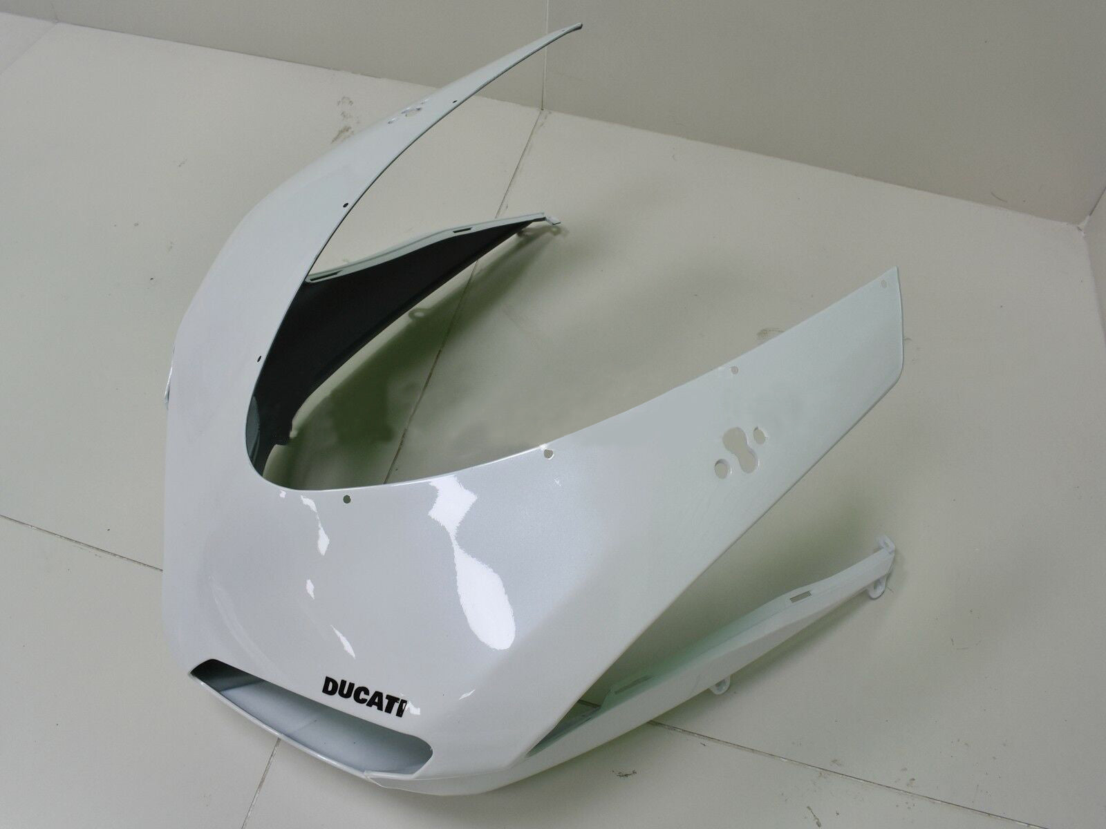 Amotopart All Years Ducati 848 Black White Fairing Kit