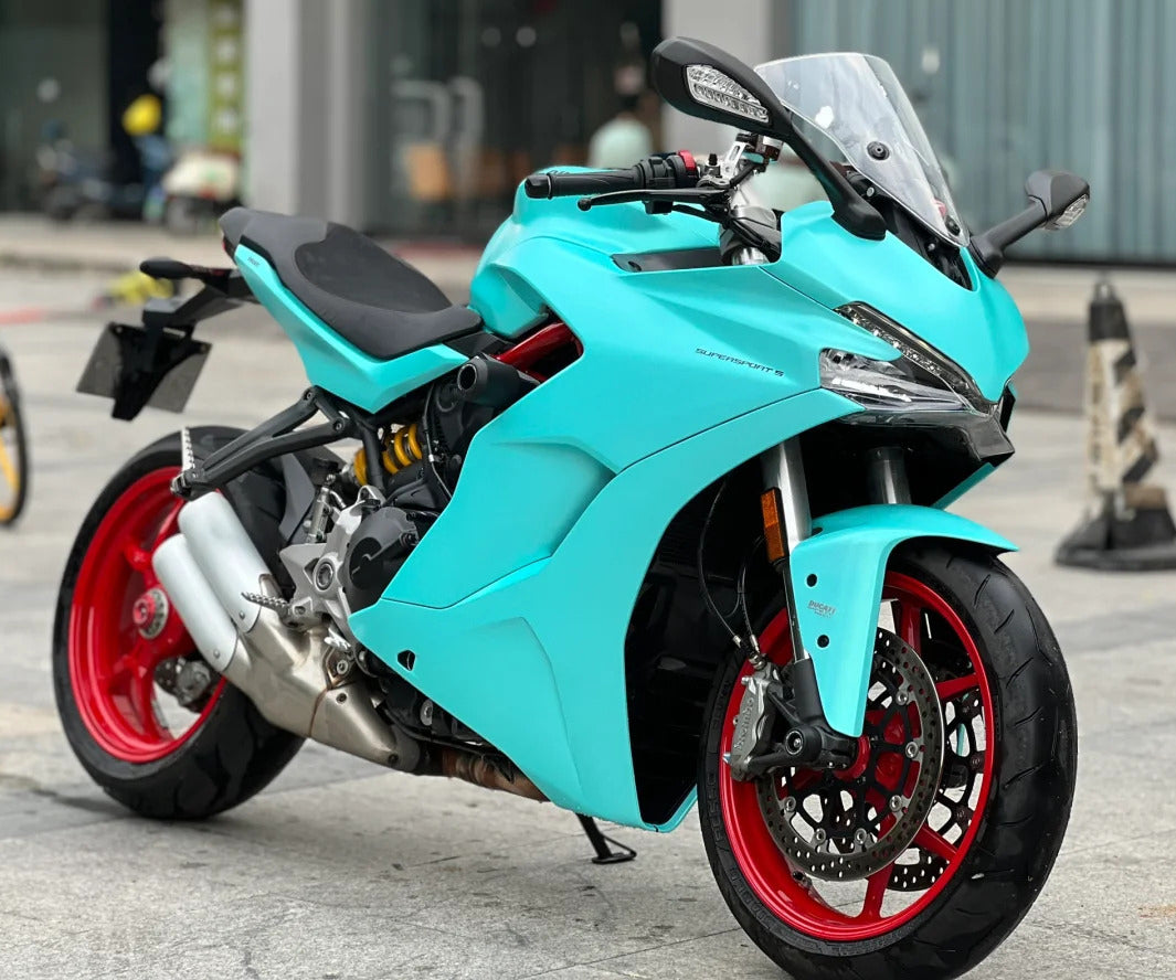 Amotopart 2017-2022 Ducati Supersport 939/939S Schwarz Hellblaues Verkleidungsset
