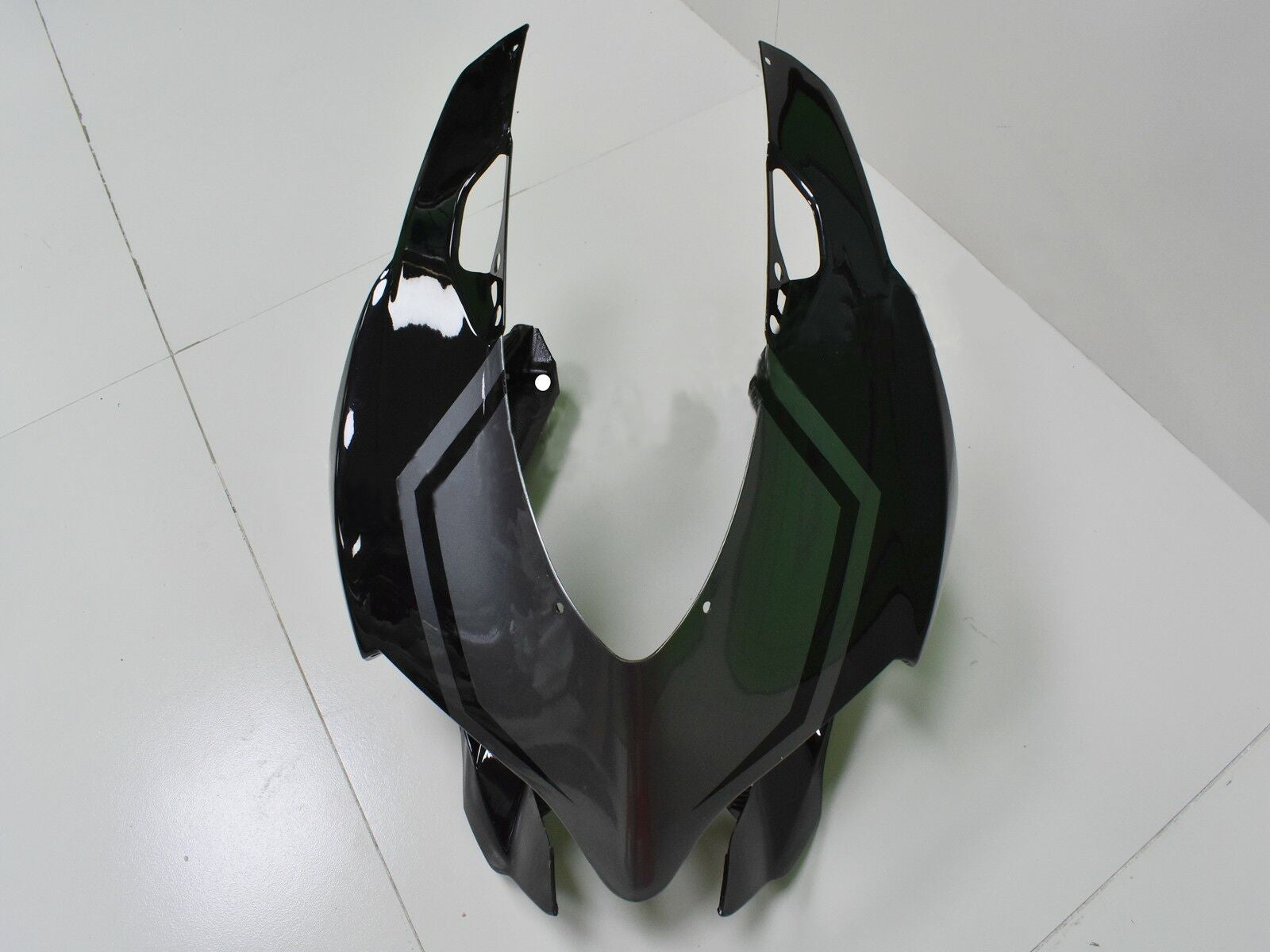 Amotopart 2012–2015 Ducati 899 grau-schwarzes Verkleidungsset