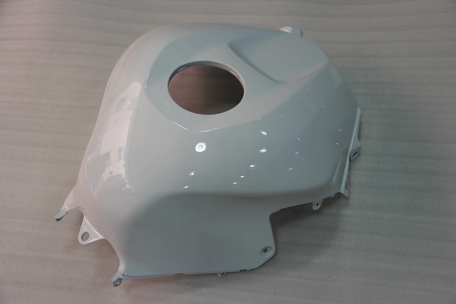 Amotopart 13-25 versione USA. & Carenatura Honda CBR600RR versione europea 13-23 bianca&Kit rosso