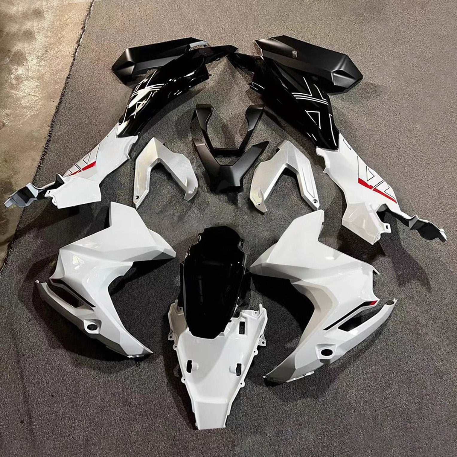 Amotopart 2022-2025 Honda ADV160 ADV 160 White&Black Fairing Kit