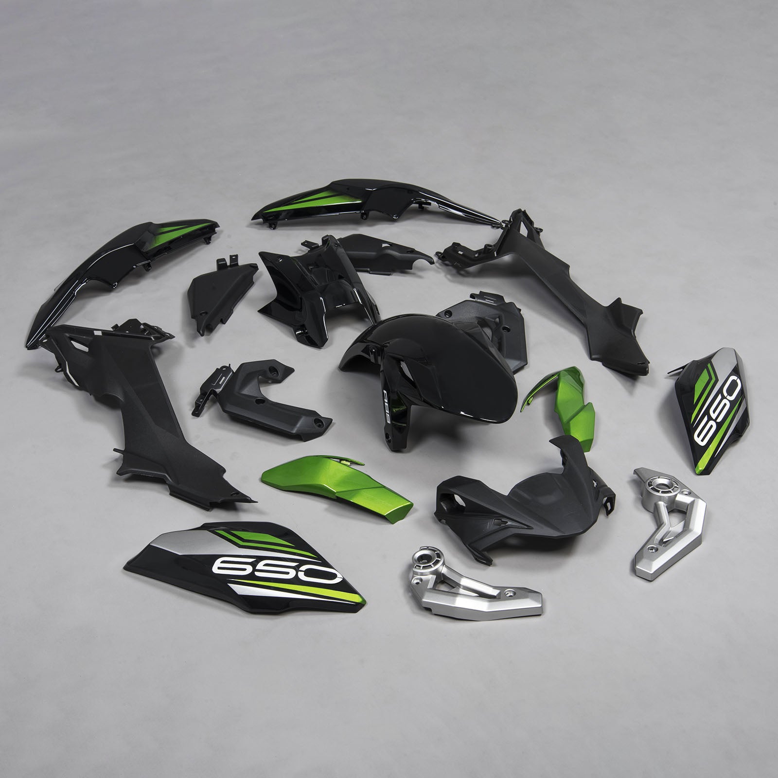 Kit carena Amotopart 2017-2019 Kawasaki Z650 bianco e nero