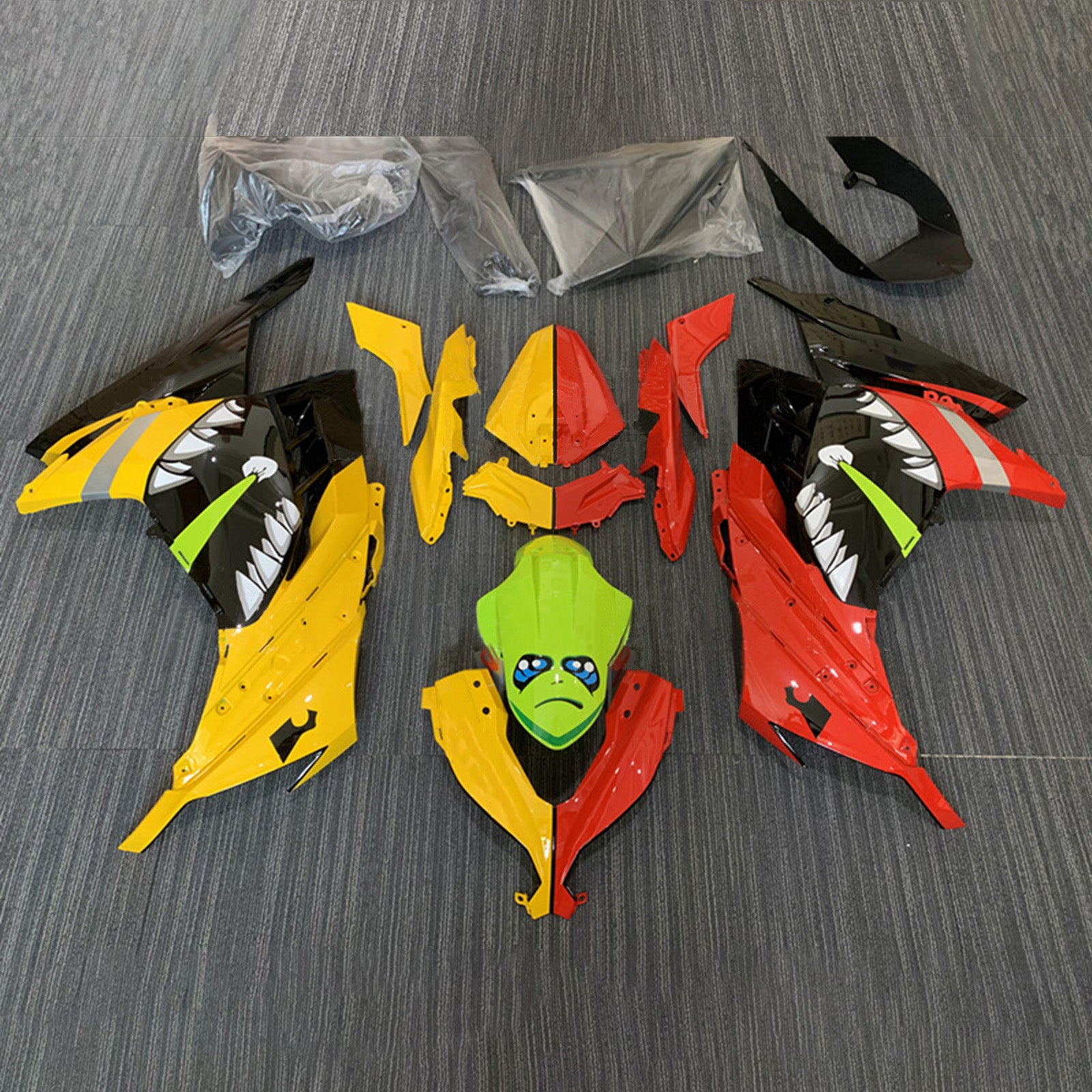 Amotopart 2013-2024 Kawasaki EX300/Ninja 300 Monster Kit de carenado rojo y amarillo