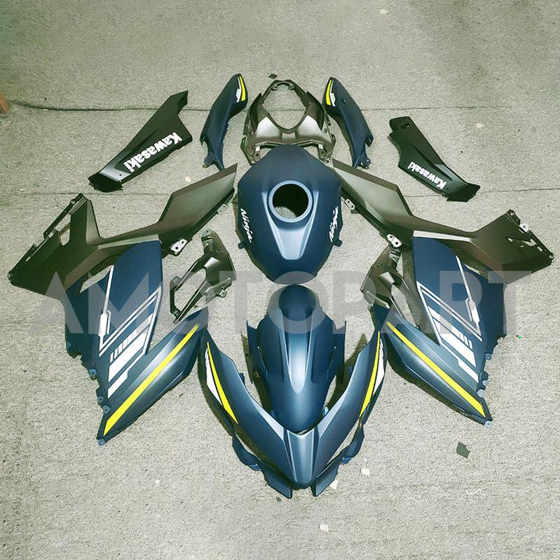 Amotopart 2018-2024 Kawasaki EX400/Ninja400 Verkleidungskit Sammlung Zwei