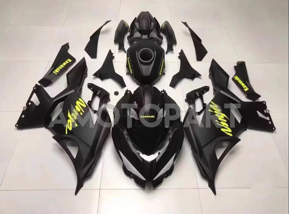 Amotopart 2018-2024 Kawasaki EX400/Ninja400 Verkleidungskit Sammlung Zwei