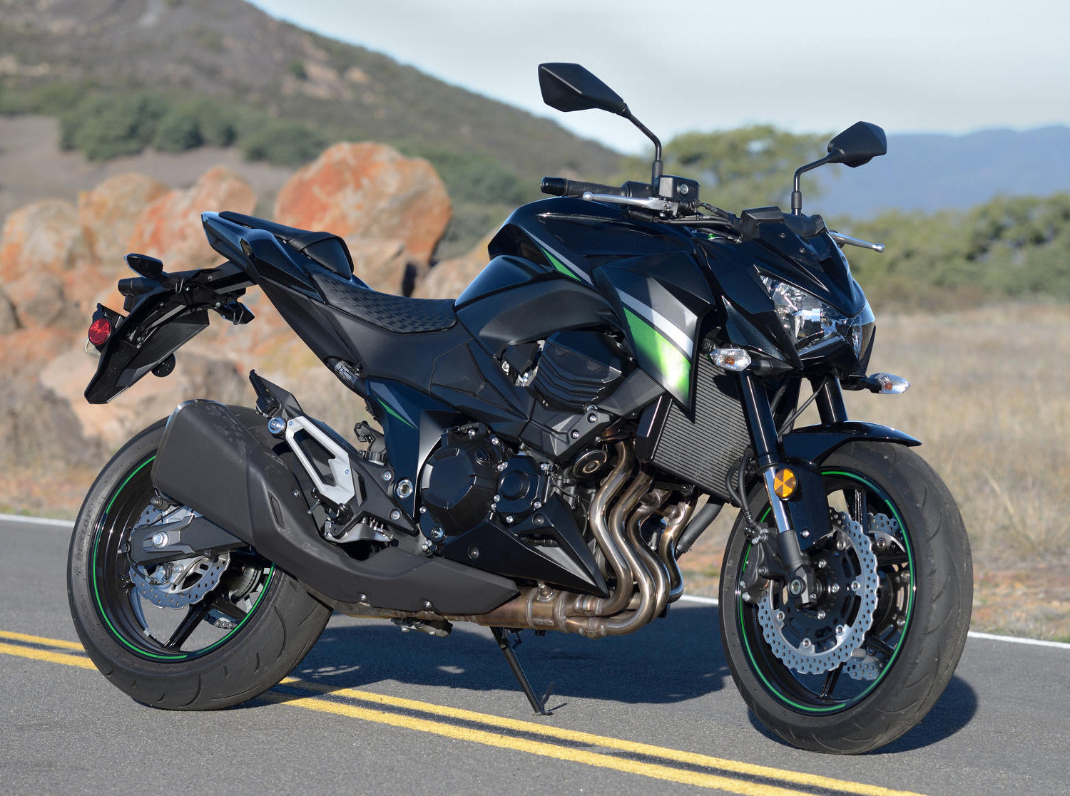 メイケン Amotopart 2013-2018 Kawasaki Z800 Green&Matte Black Fairing Kit