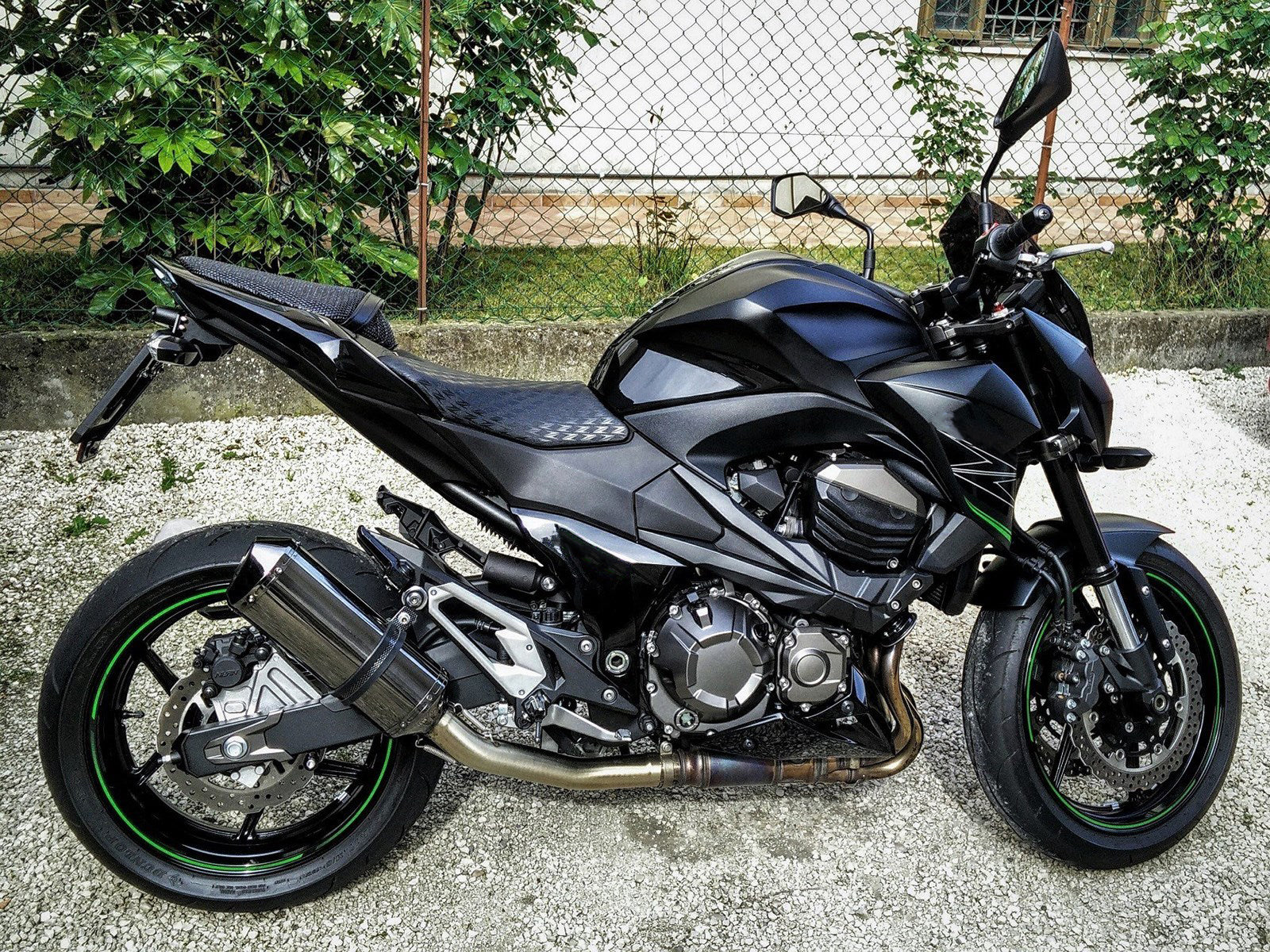 Amotopart 2013-2018 Kawasaki Z800 Black Fairing Kit