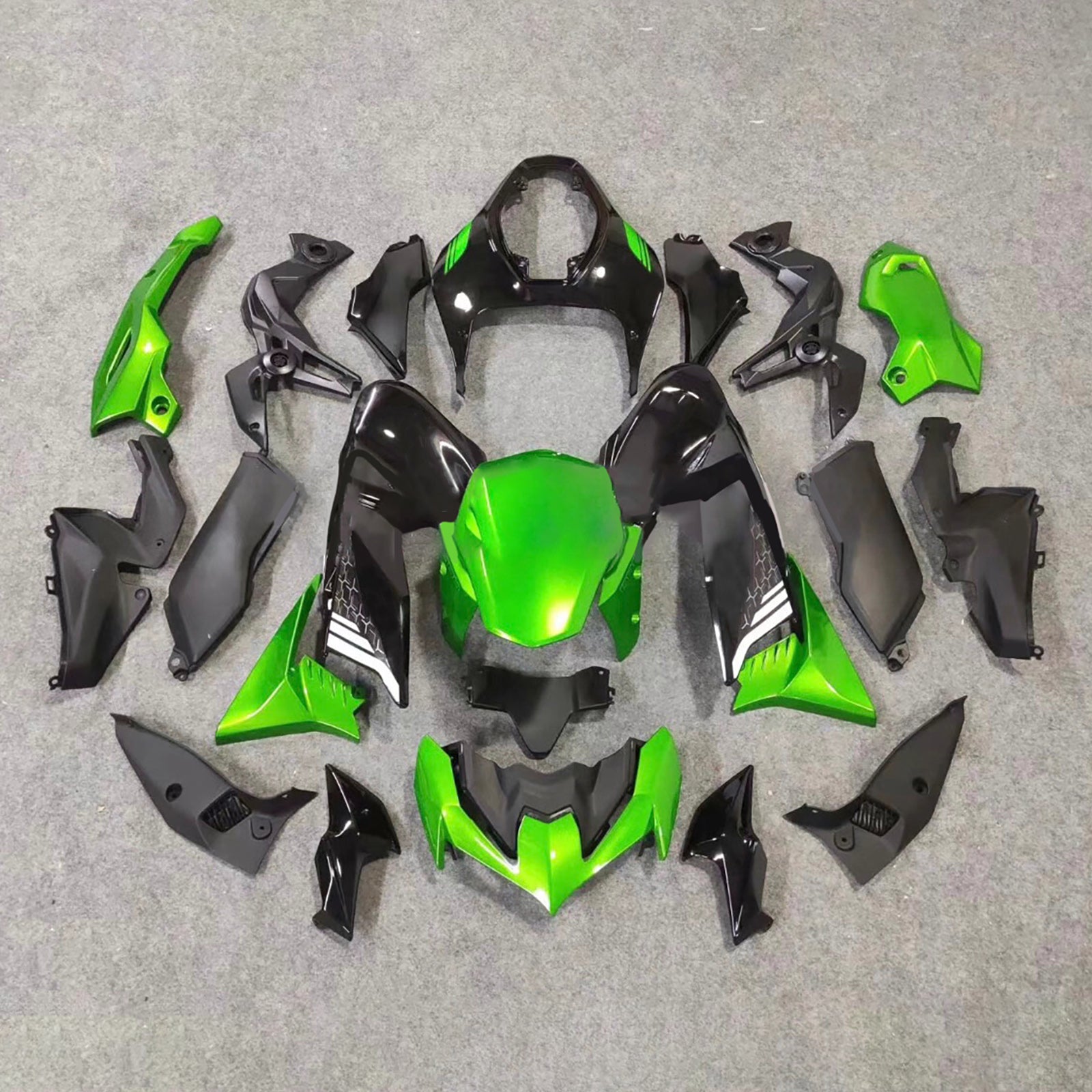 Amotopart 2020-2024 Kawasaki Z900 Green Black Fairing Kit