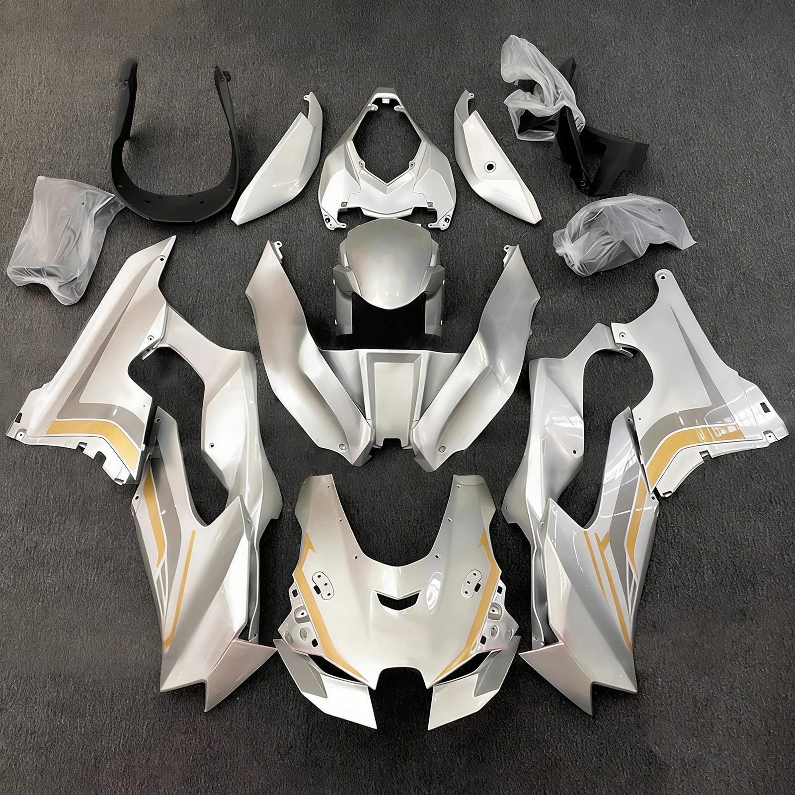 Amotopart 2021-2025 Kawasaki ZX-10R/ZX-10RR White Fairing Kit