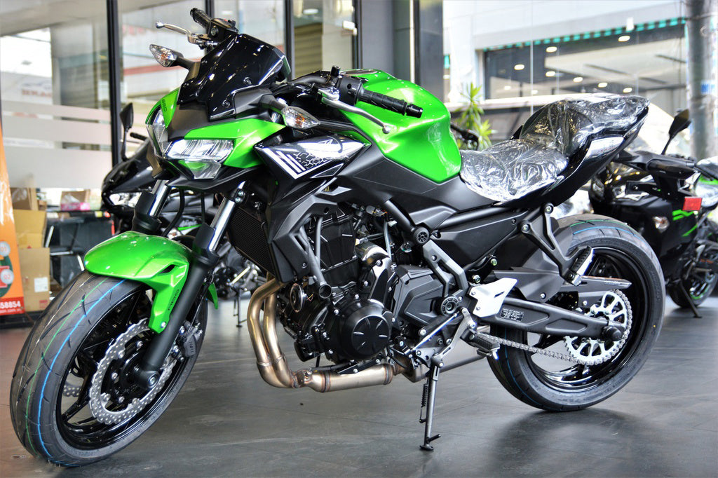 Amotopart 2020-2025 Kawasaki Z650 Green Fairing Kit