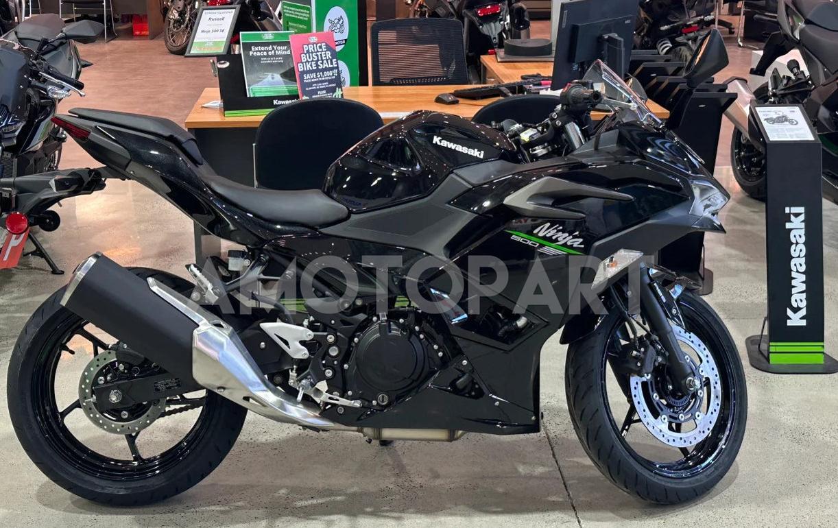 Amotopart 2024-2025 Kawasaki Ninja 500 Matte Black Fairing Kit