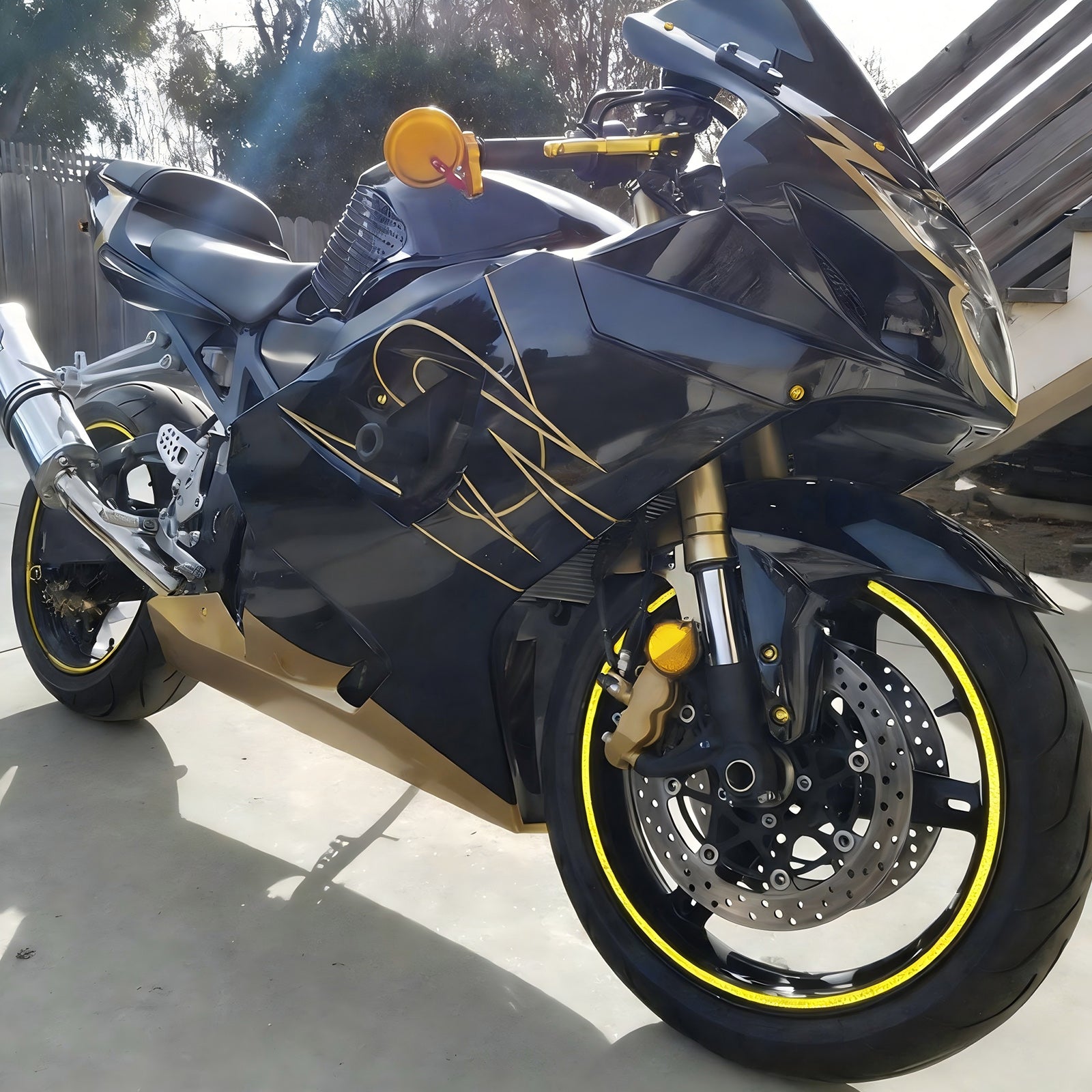 Kit carena Amotopart Suzuki 2003-2004 GSXR1000 nero dorato