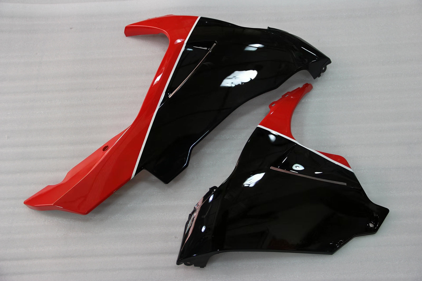 Amotopart Verkleidung für Suzuki GSXR1000 (2009–2016), mehrfarbig, Schwarz&Red Kit
