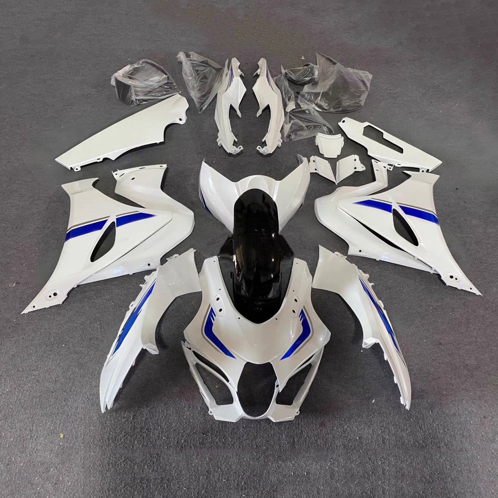 Amotopart 2017-2025 Suzuki GSXR1000 bílá šedá modrá sada kapotáže
