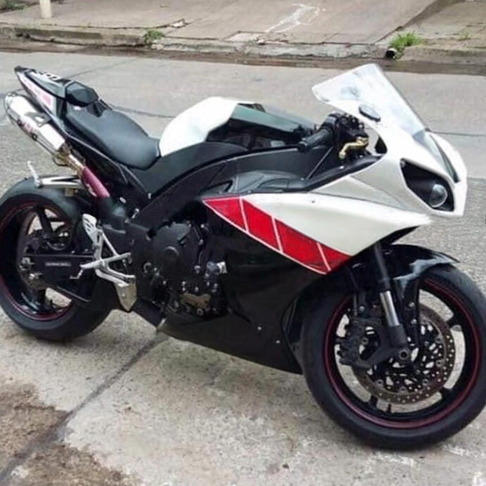 Amotopart Yamaha 2012-2014 YZF 1000 R1 White Black Fairing Kit