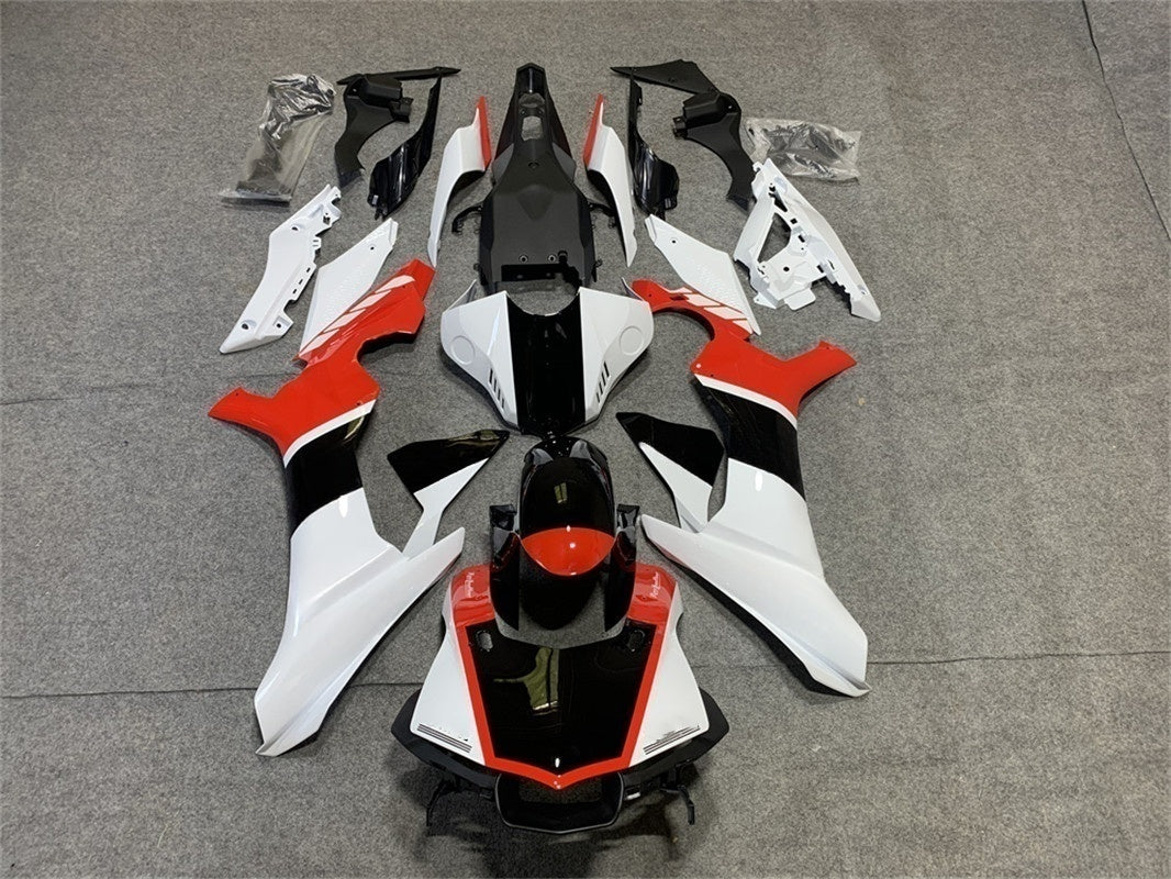 Kit carena Amotopart Yamaha YZF R1 2020-2024 Rosso e Bianco Style2