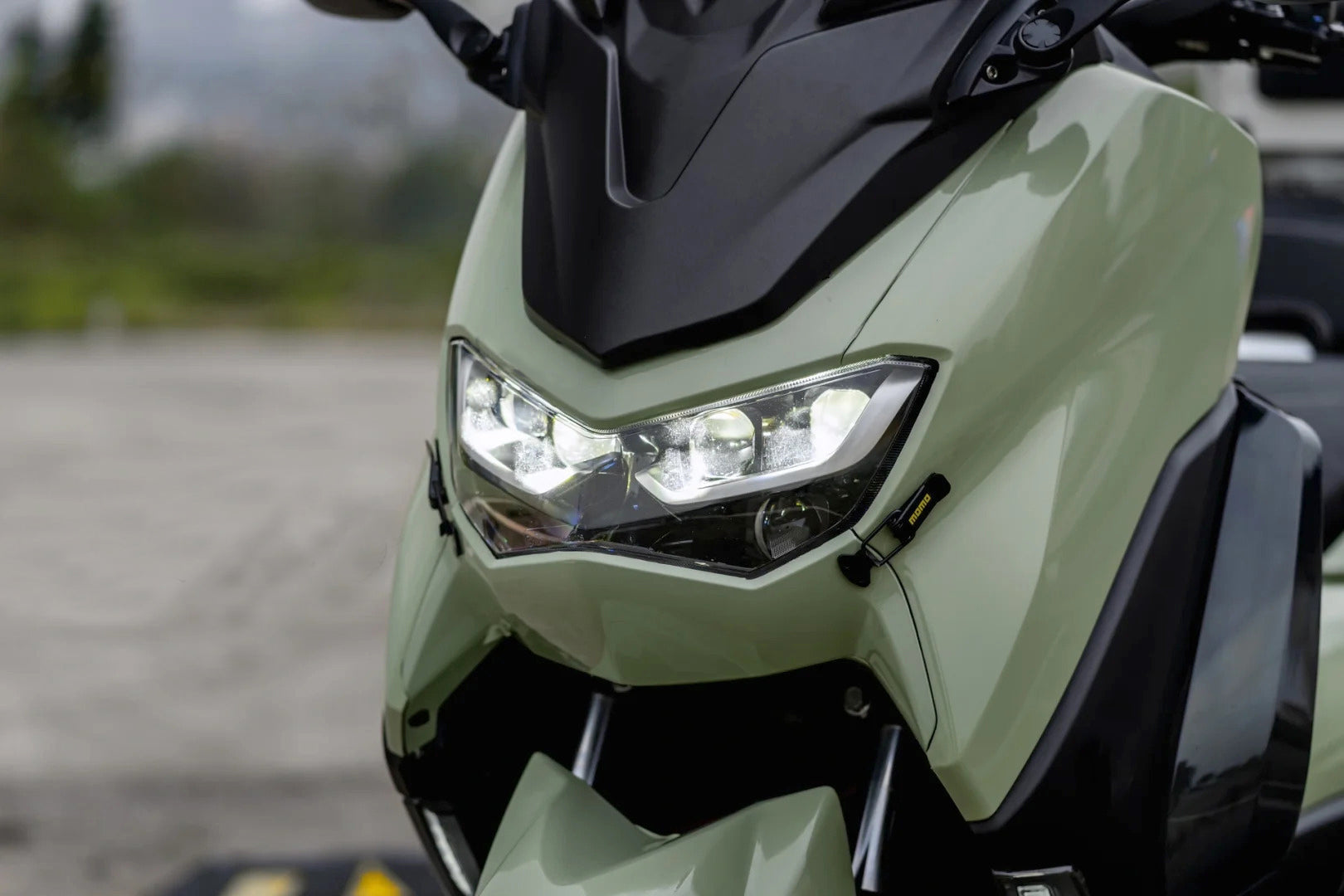 Amotopart 2020–2024 Yamaha NMAX 125/155/250 grau-schwarzes Verkleidungsset