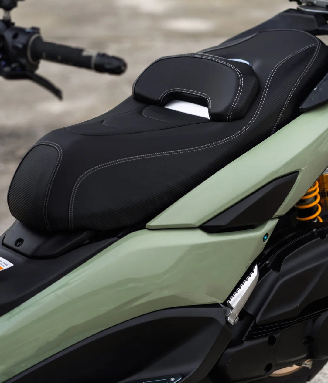 Amotopart 2020–2024 Yamaha NMAX 125/155/250 grau-schwarzes Verkleidungsset