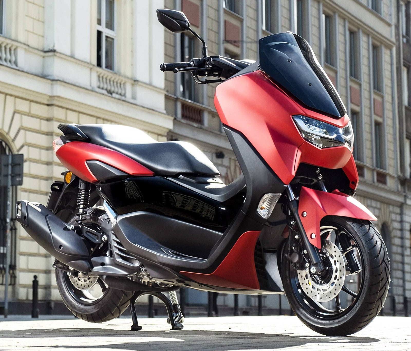 Amotopart 2020–2024 Yamaha NMAX 125/155/250 Schwarz-Rot-Verkleidungsset