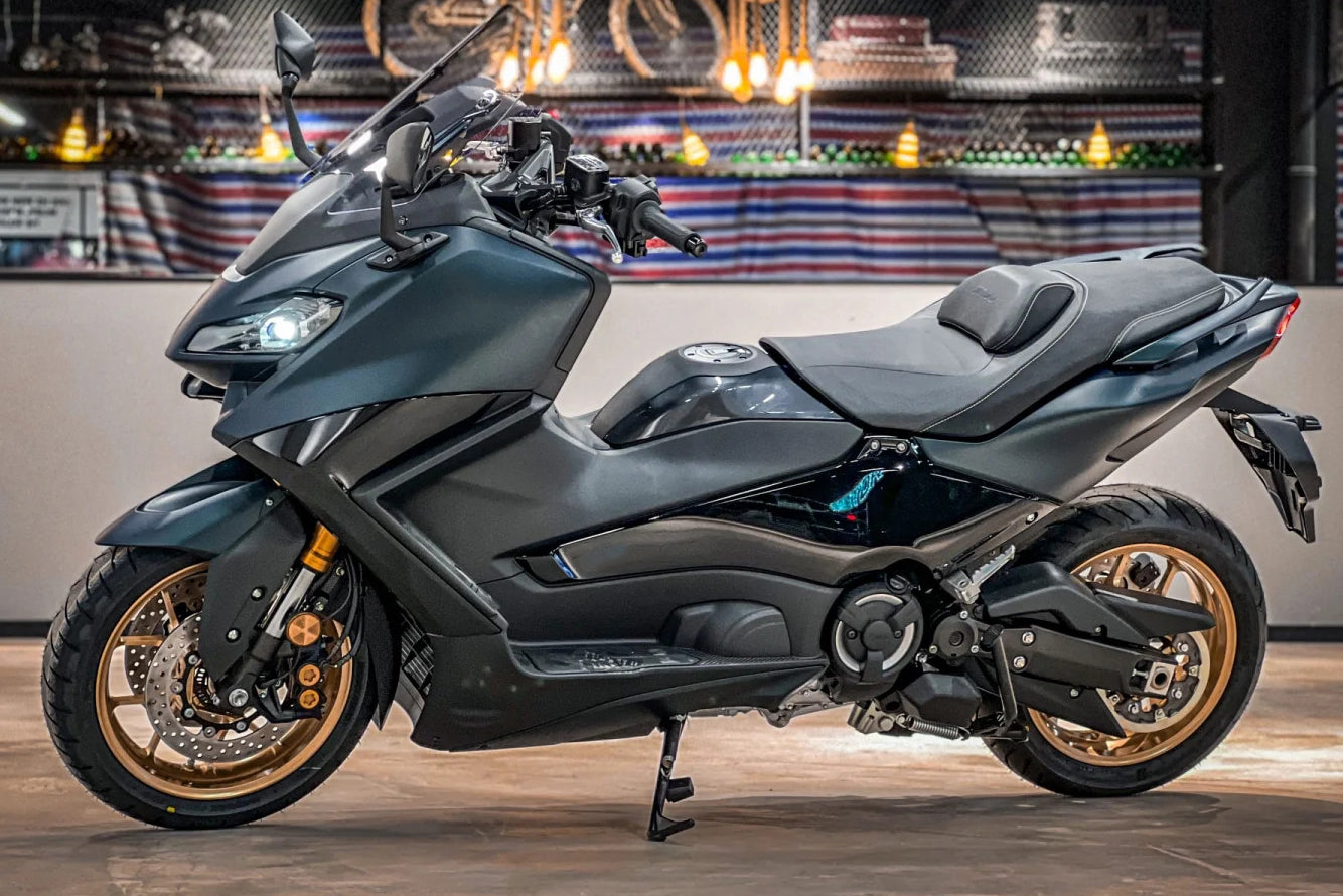 Amotopart 2022–2024 Yamaha TMAX560 Schwarz Dunkelgrün Verkleidungsset