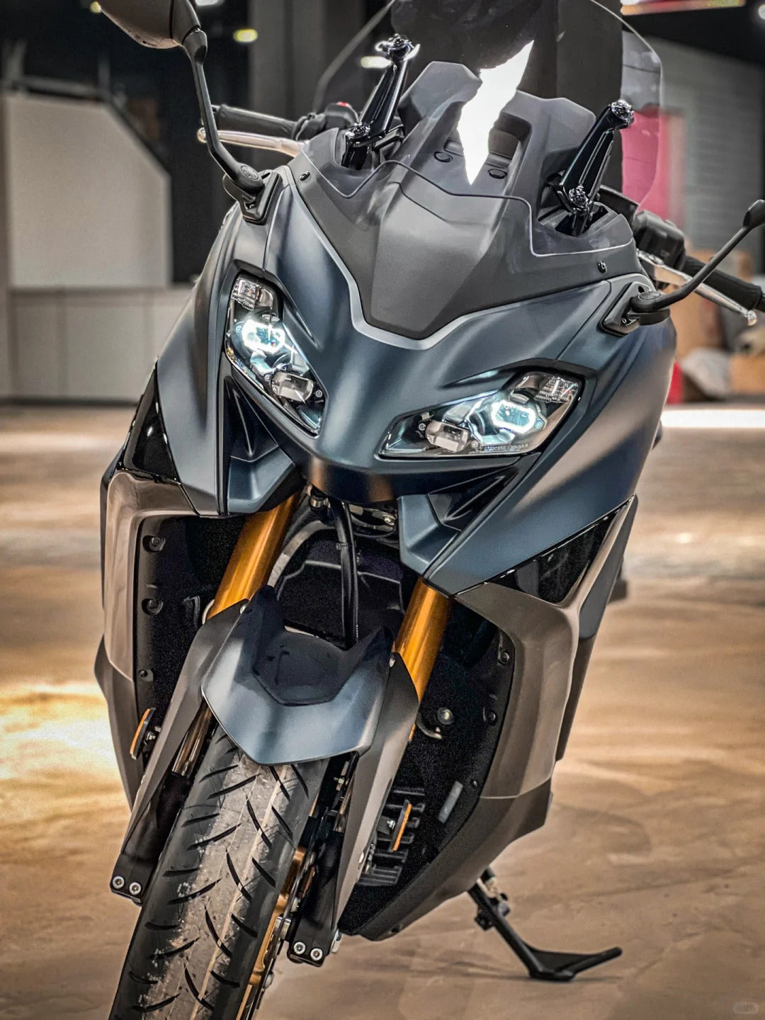 Amotopart 2022–2024 Yamaha TMAX560 Schwarz Dunkelgrün Verkleidungsset