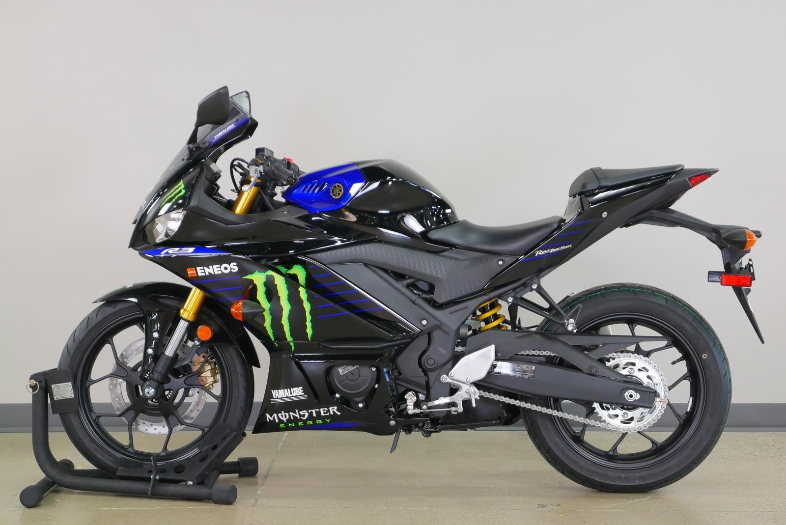 Amotopart 2022-2023 ヤマハ YZF-R3 R25 モンスター スタイル 2 フェアリングキット